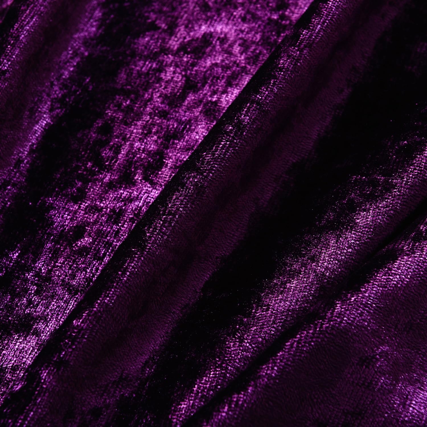 WEAVERS: Pair of Fully Lined Crushed Velvet Curtains. 4cm Metal Ring Top to Easily install curtains with Rods. Ideal for Winter and Summer. Color - Image 4
