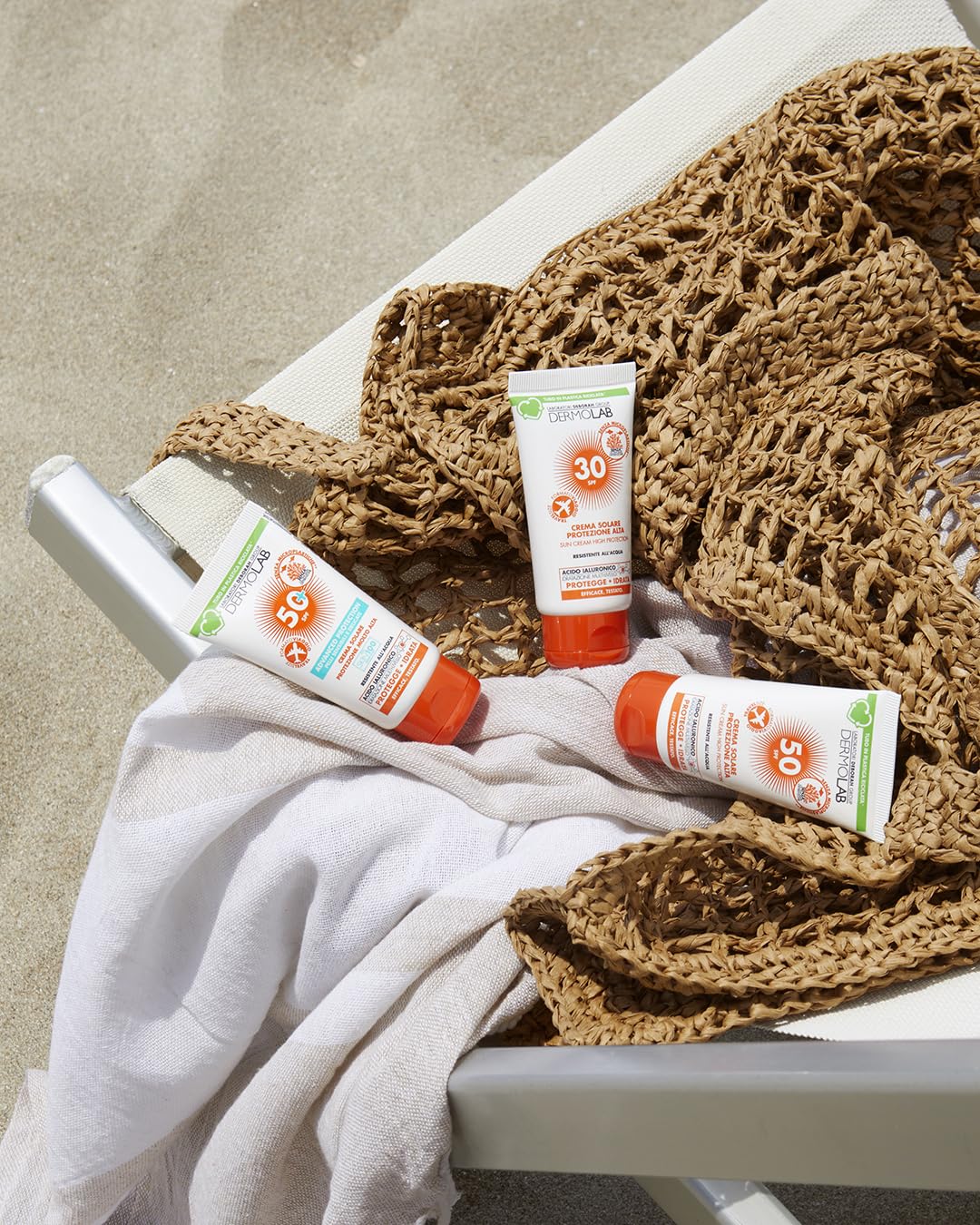 Dermolab - Crema Solare Protezione Molto Alta, per pelli chiare e delicate, Resistente All'acqua, SPF 50+, Formato Travel, 50 ml