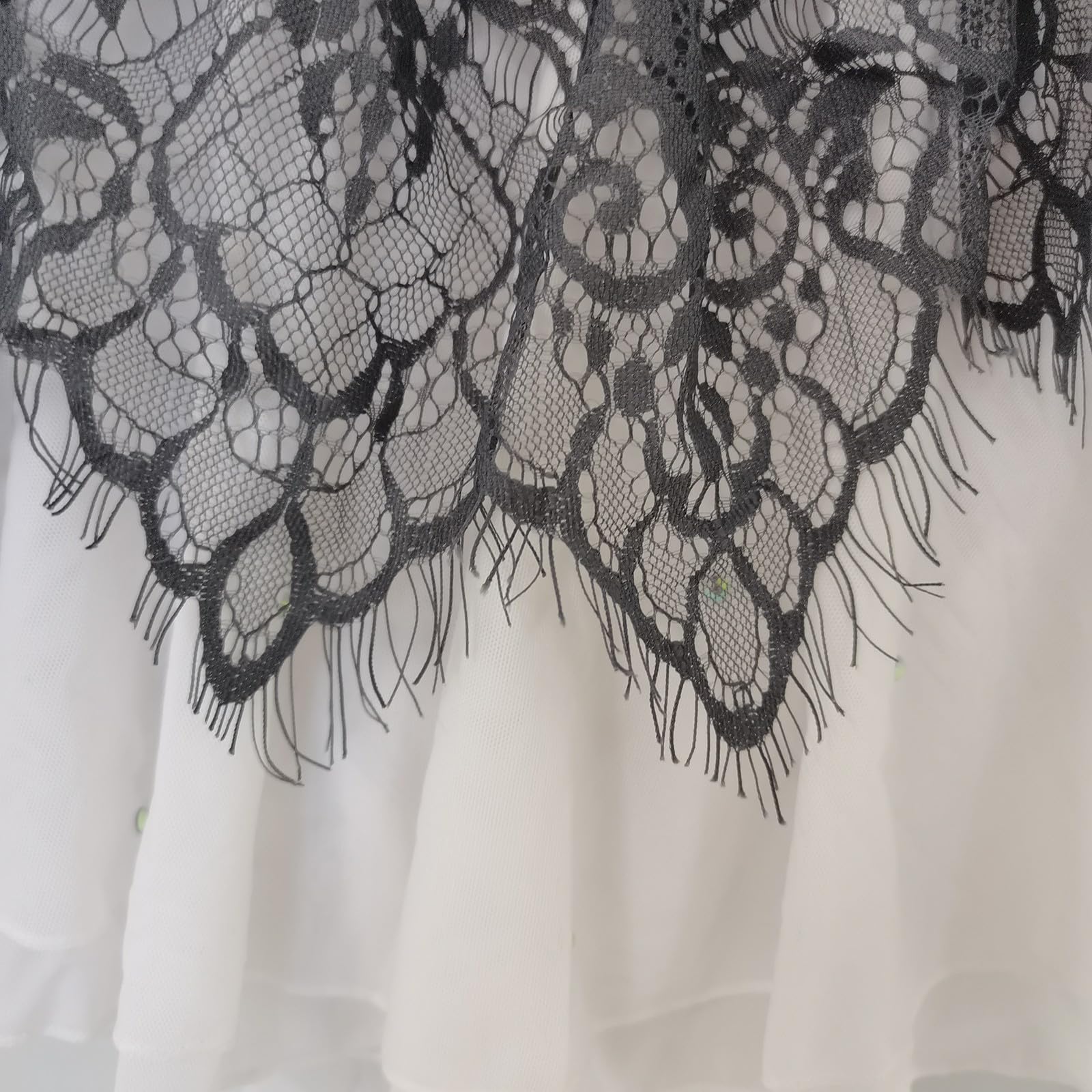 LIUHUO Robe de patinage artistique pour filles et femmes, compétition, danse sur glace, jupe en dentelle ourlet performance