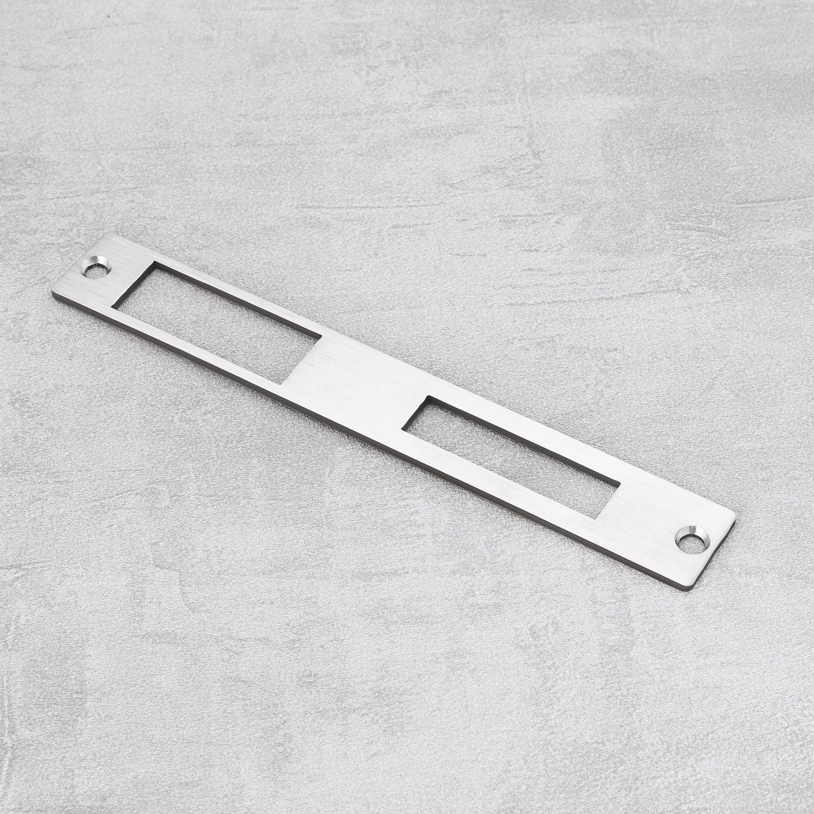 1 x flaches Schließblech aus Edelstahl, 172 mm x 23,7 mm, für Türgriff, Riegel, Sicherheitsriegel, Außentür, elektrischer Türöffner, silberfarben (komplett geschlossen)