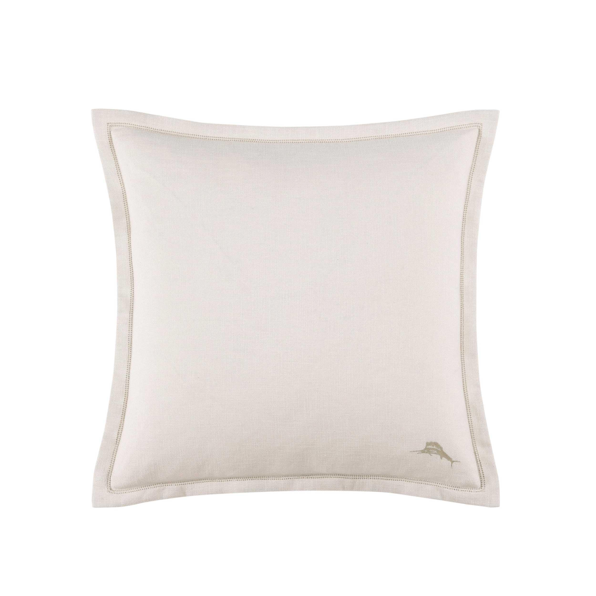 Taie d'oreiller européenne 66x66 cm pour rehausser le style de votre lit et canapé beige