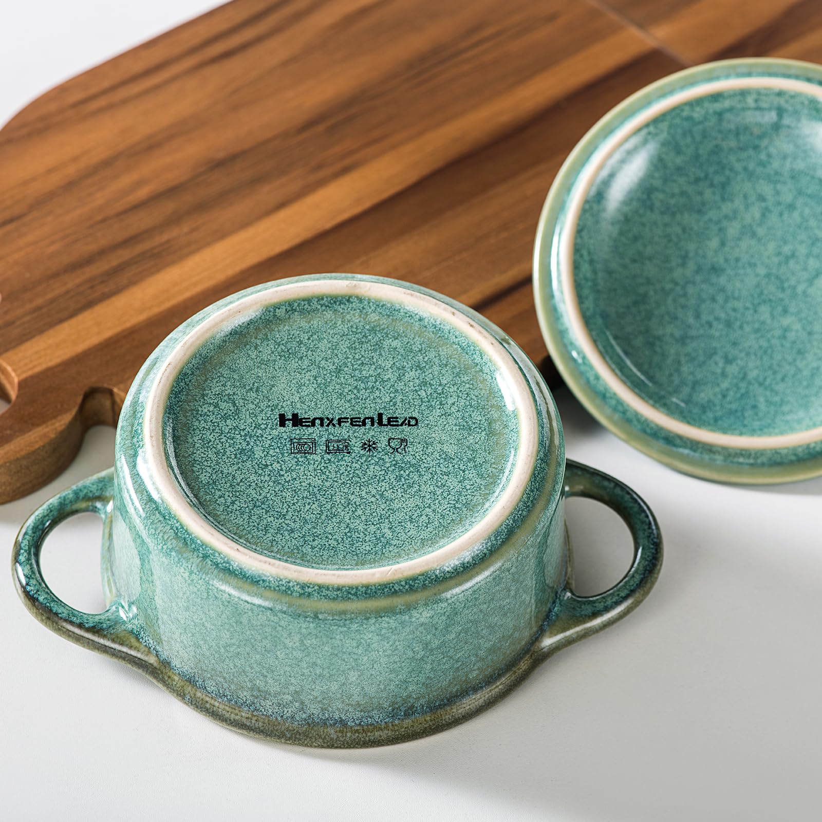 HENXFEN LEAD Cazuela de cerámica, 350 ml, mini ramequines de soufflé de cocottes con tapas y asas, juego de 4 moldes pequeños para hornear, color verde brillante