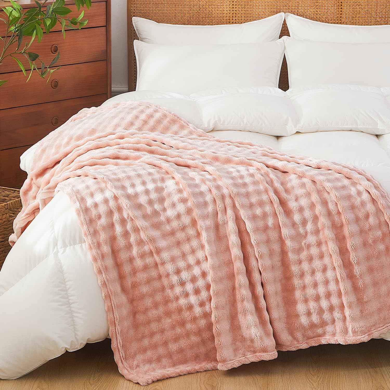 Fluffy 3D Bubble Throw Blanket for Couch & Bed – Cozy Soft Fleece Blankets for Women & Girls – Warm Lightweight Fuzzy Throw (50x60) – Machine Washable Gifts - Image 3