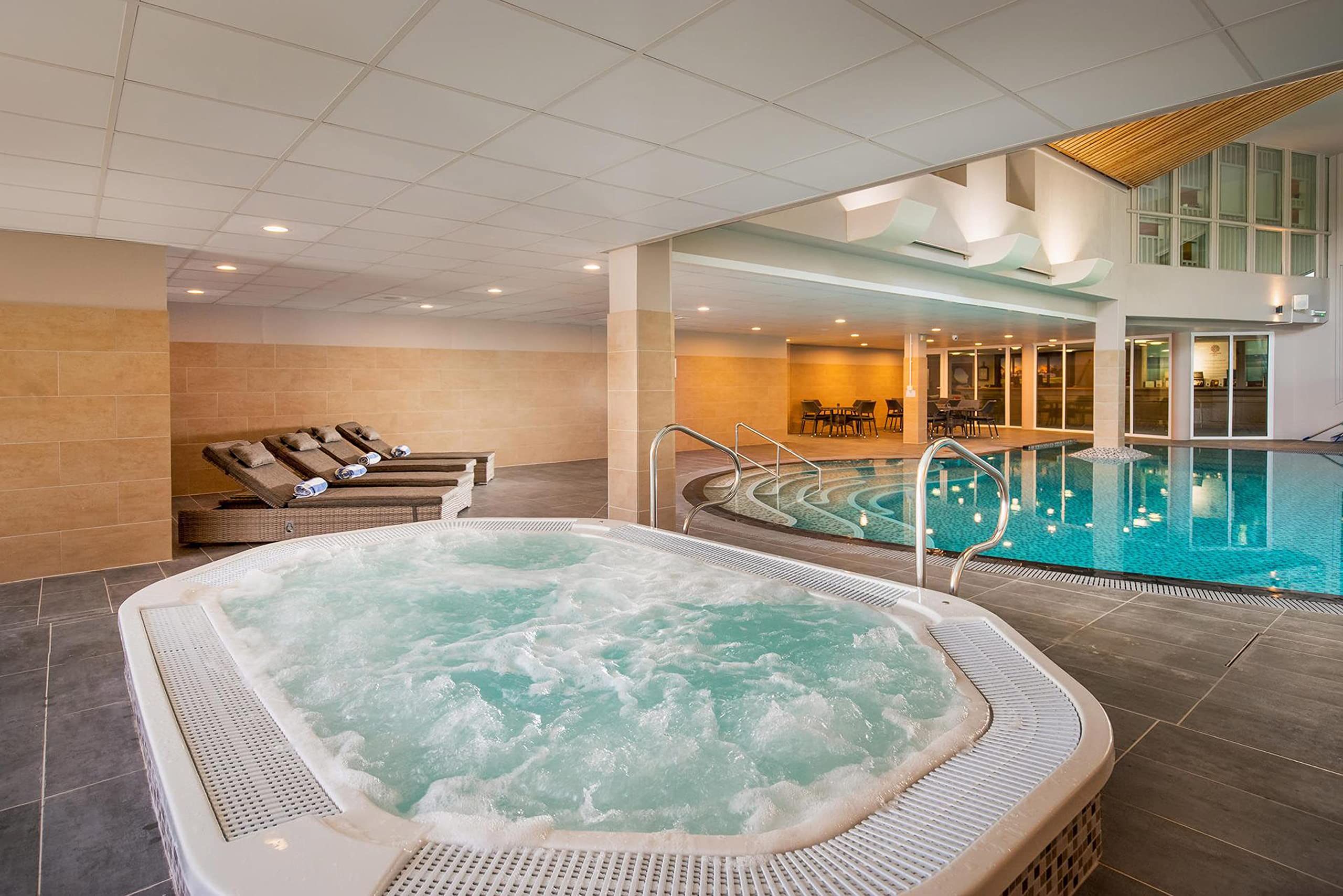 Tecno Prodist TECNOSAL Schwimmbäder und SPA - Spezialsalz für die, SPA und Whirlpools - Einfache Anwendung (10 Kg)
