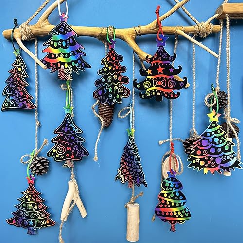 Miniatura 3 de Winlyn 54 juegos de 9 estilos mágicos de color negro, adornos para árbol de Navidad, arco iris, arte para rascar, kit de manualidades de Navidad