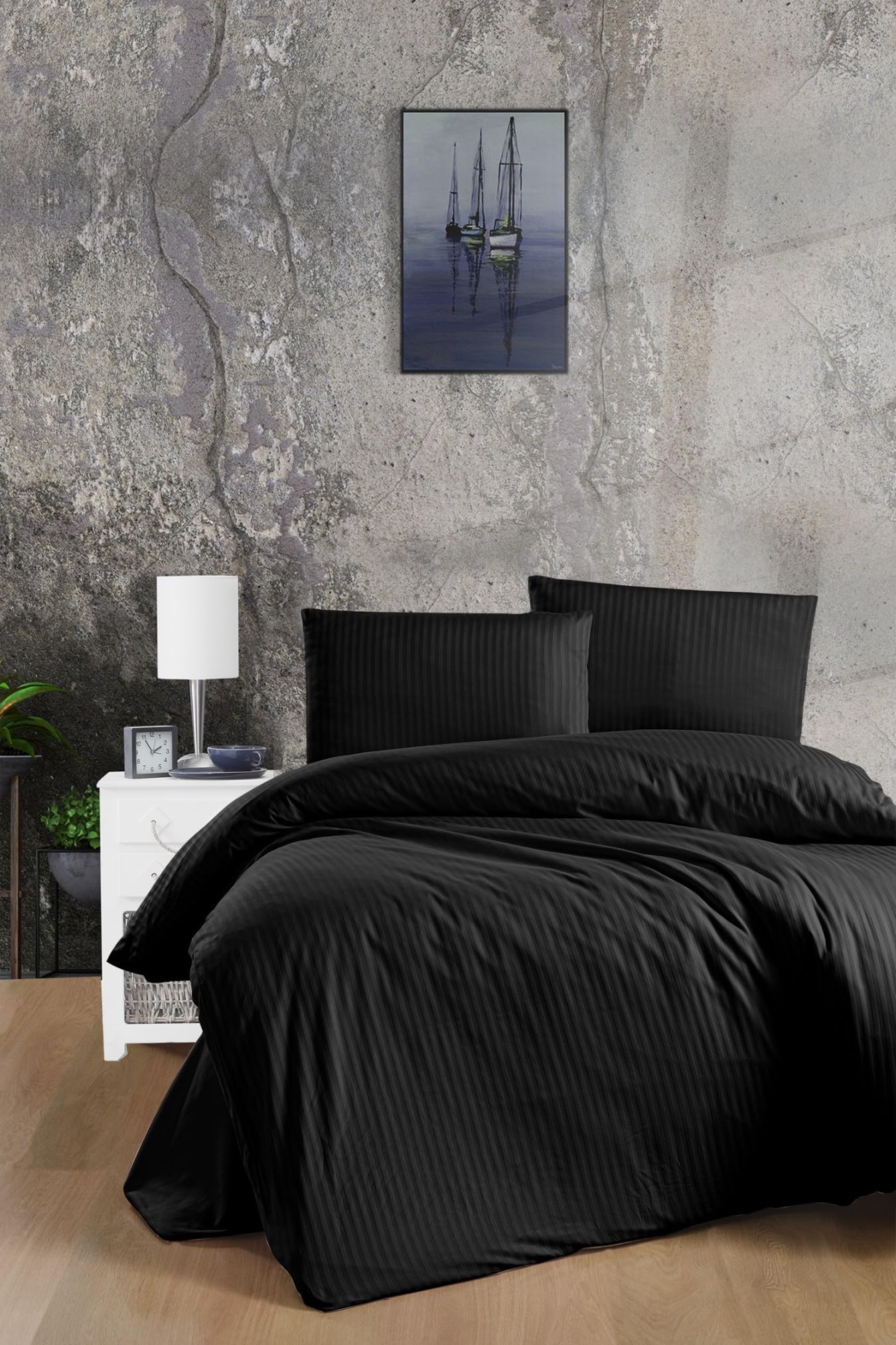 Housse de couette en coton satiné noir pour transformer votre chambre en suite