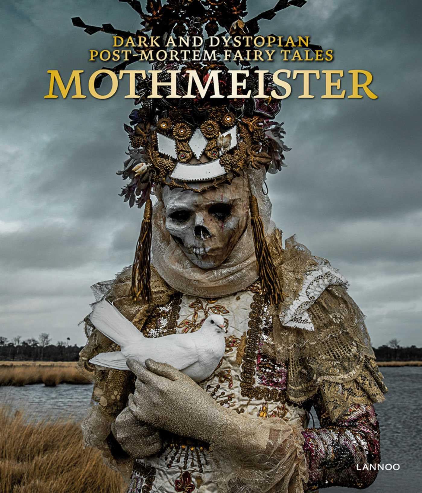 Mothmeister: Dark and Dystopian Post-Mortem Fairy Tales by  M... - 9789401473644