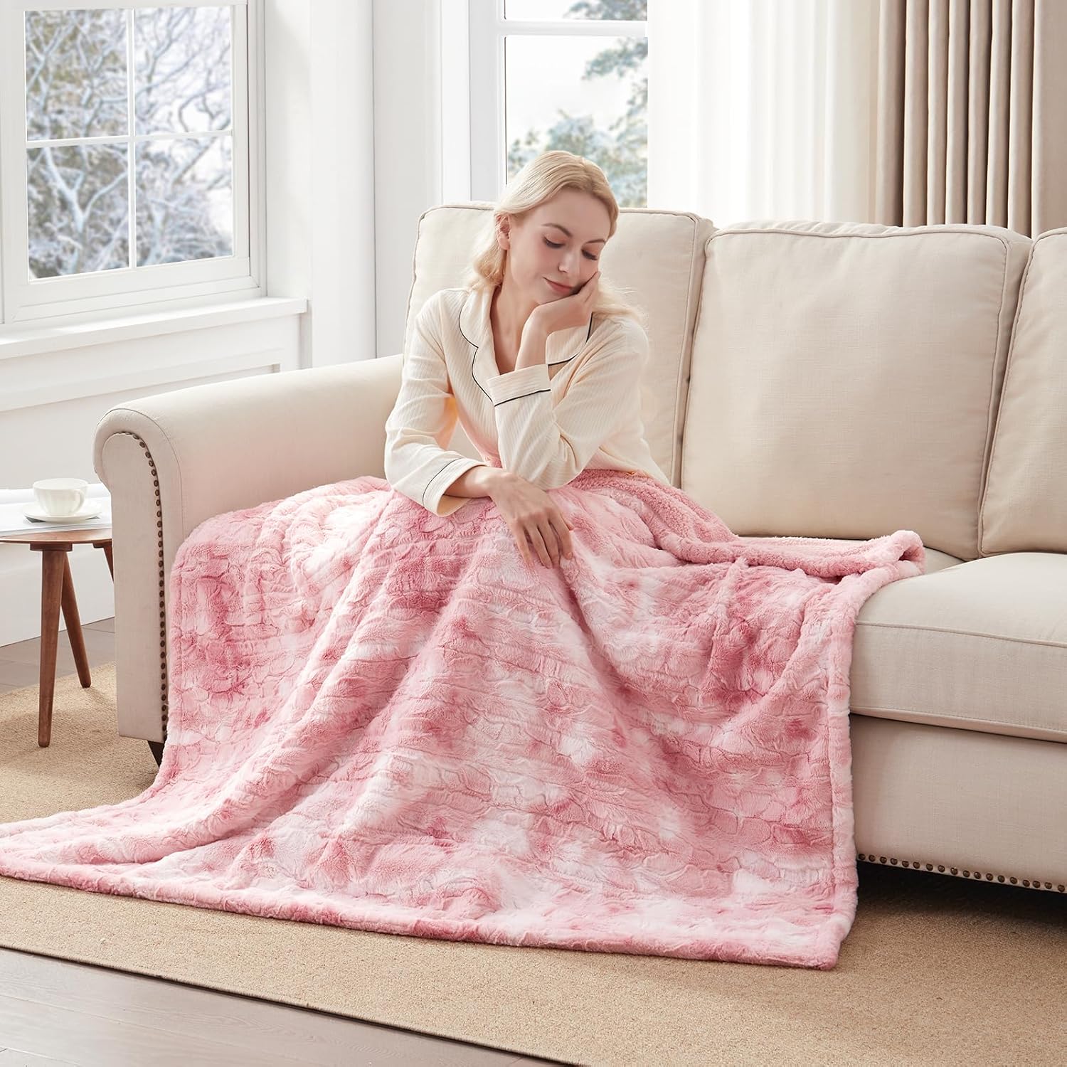 Westinghouse Electric Throw Blanket, Faux Fur Heated Blanket with 6 Heating Levels & 2-10 Hours Auto Off, Soft Cozy Sherpa Heated Blanket Washable Blanket (50" x 60" Throw Size, Pink) - Image 3