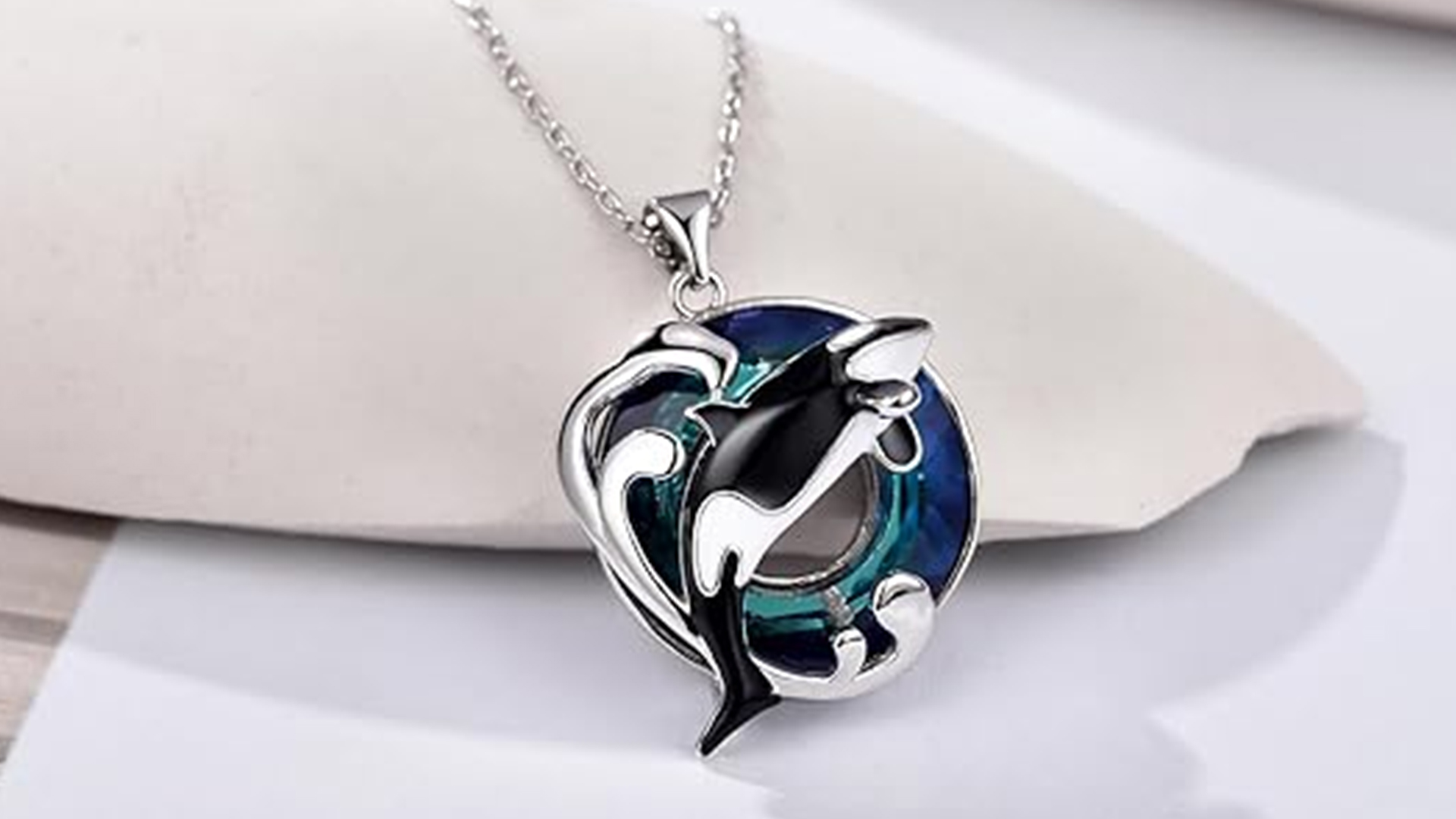 Amazon.com: TALYKONG Orca Whale Necklace with Blue Crystal Gifts