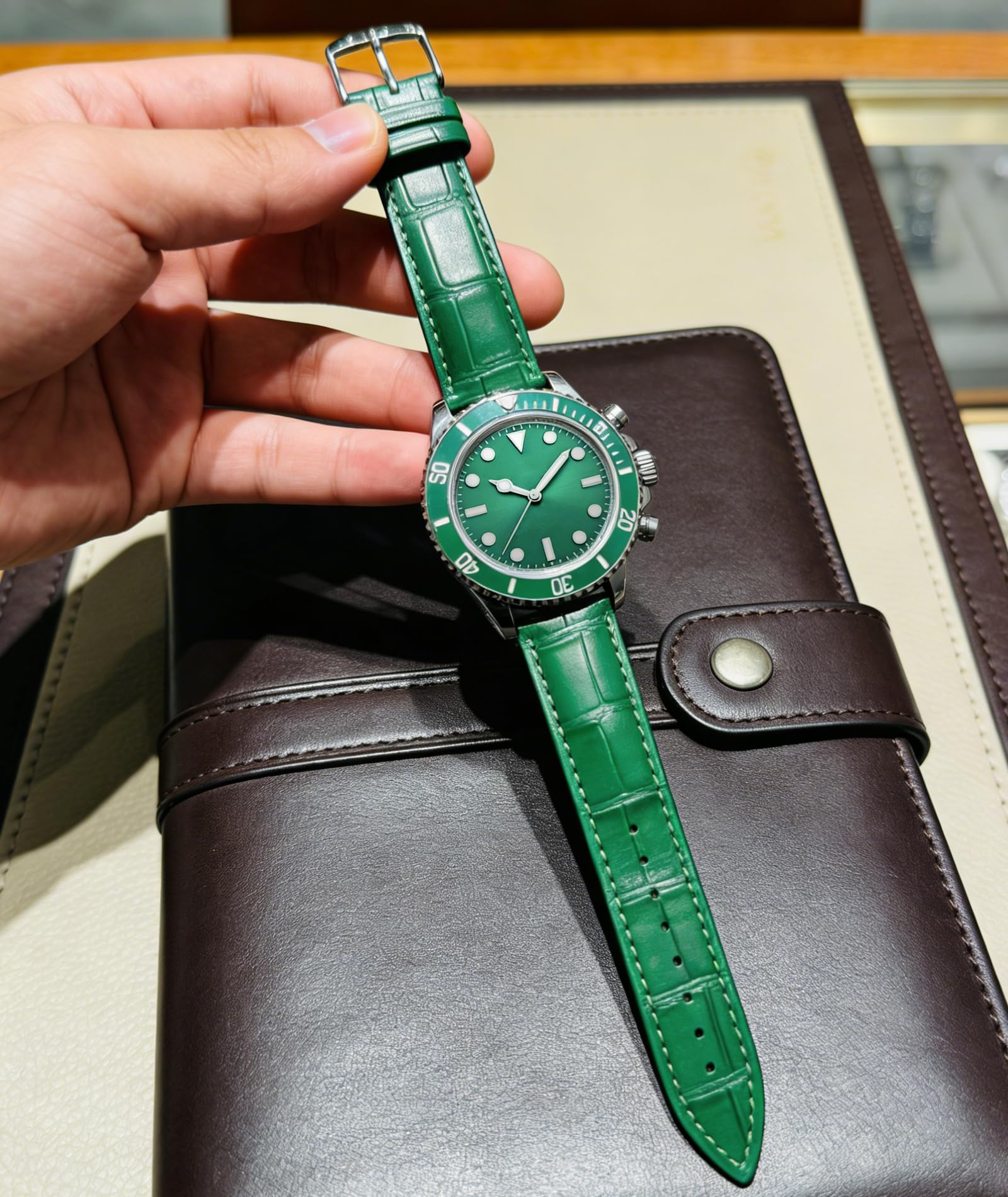 BINLUN Correa de Reloj de Cuero 10MM-24MM Diseño Cocodrilo Aligátor Liberación Rápida Correas de Repuesto para Smartwatch Hombre Mujer — view 4