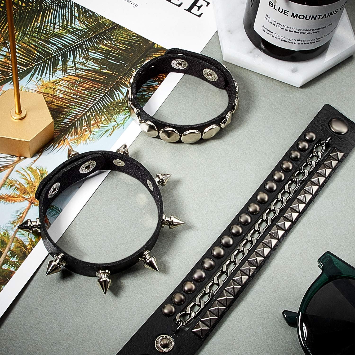 Vista 6 de Hicarer 6 Pieces Punk Studded Bracelet Rivets Bracelet Leather Rivets Bracelet Cuff Valentine Gift for Men Women