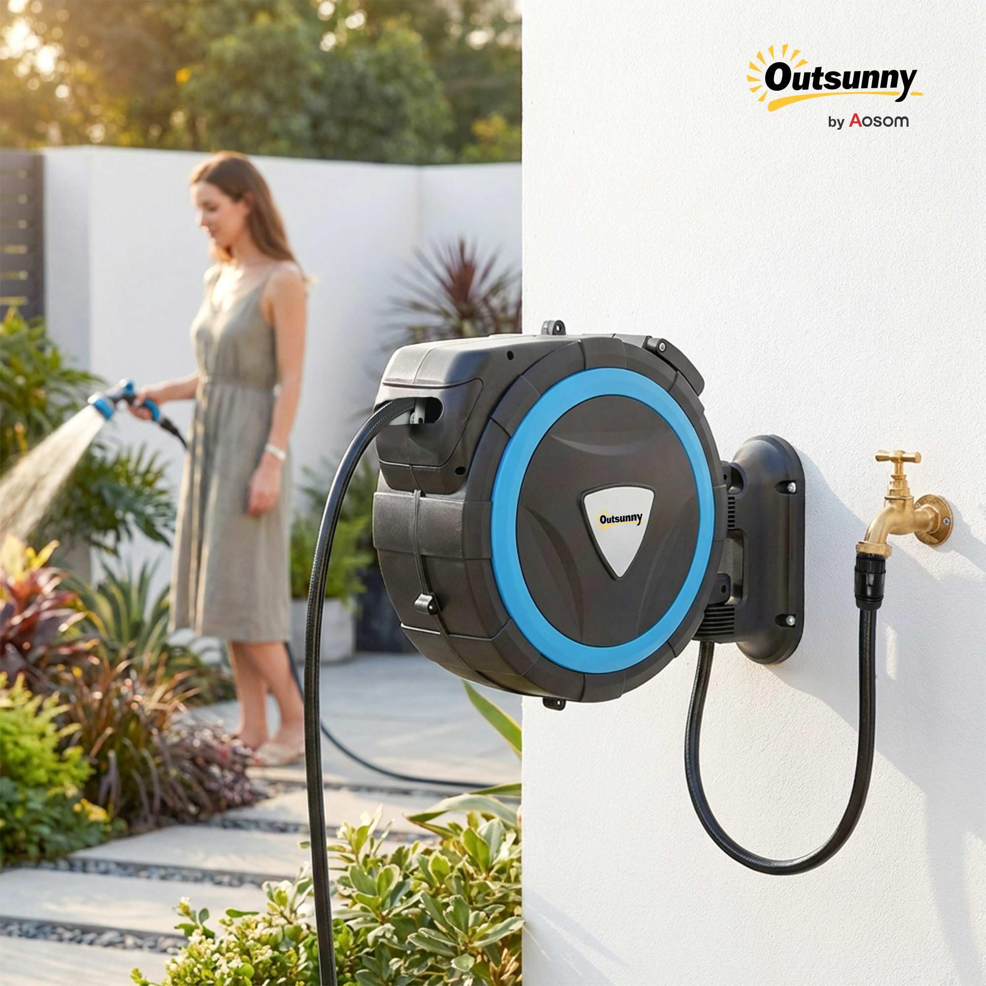 Outsunny Schlauchtrommel für Wandbewässerung, 14 + 1,5 m, 12 Sprühstöße, automatische Schlauchtrommel, einziehbar, automatisch, 180° drehbar, mit Schloss und Adaptern, Blau