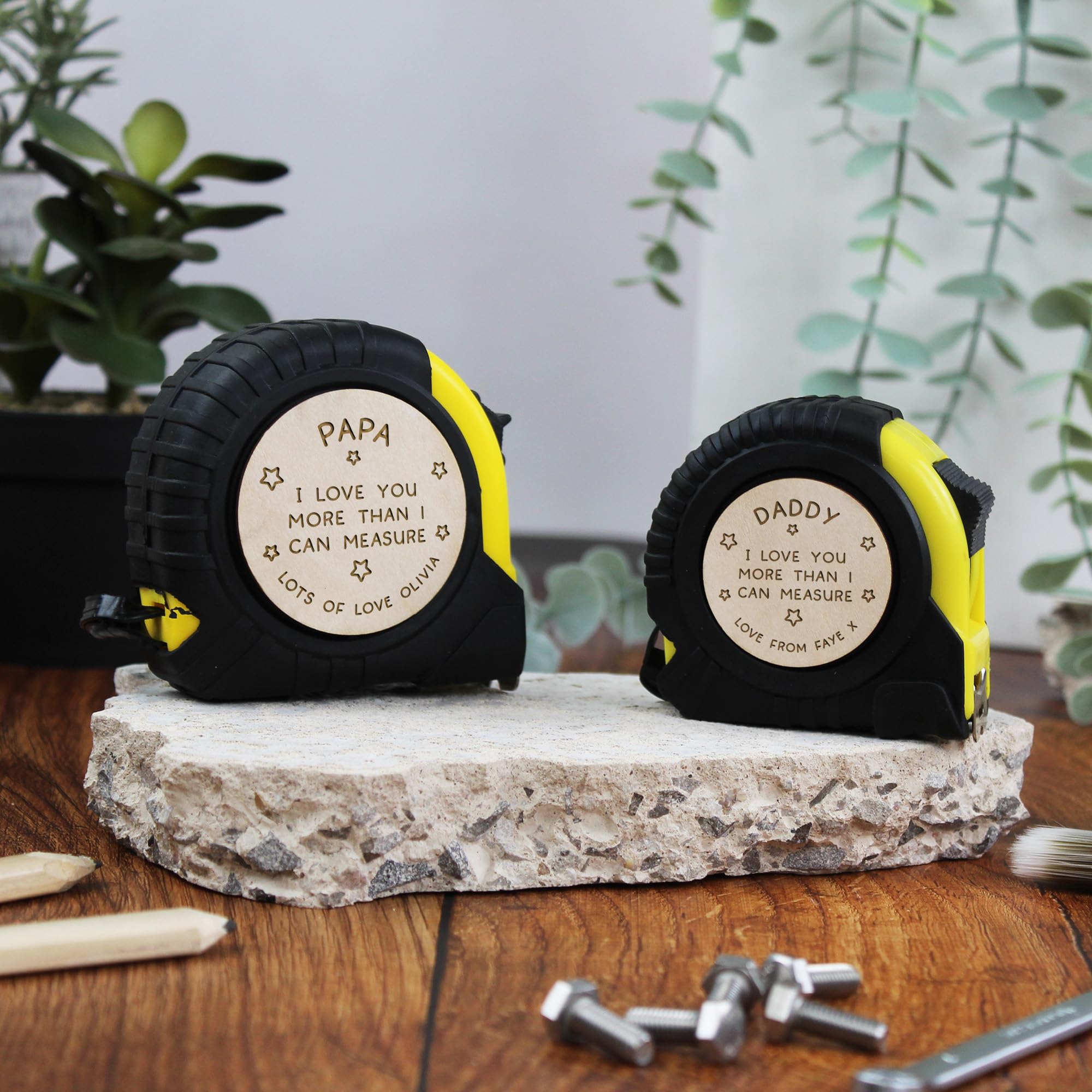 eBuyGB Personalised Dad 3M Tape Measure, Daddy DIY Tool, Gift for Him, Dad, Love You More Than Can Measure, Dad I Love You Gift (Yellow)