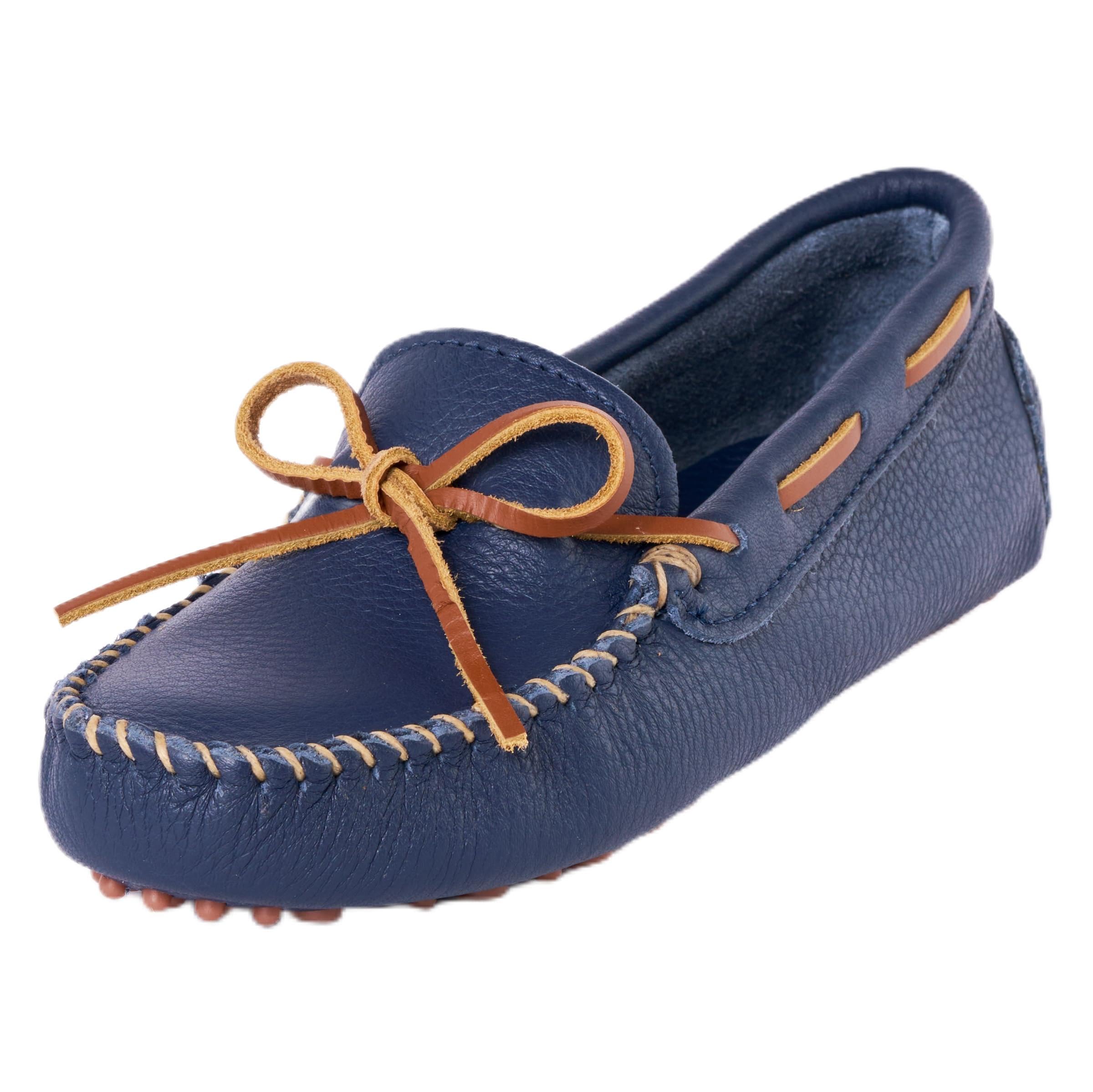 Minnetonka Women's Classic Driving Moccasin