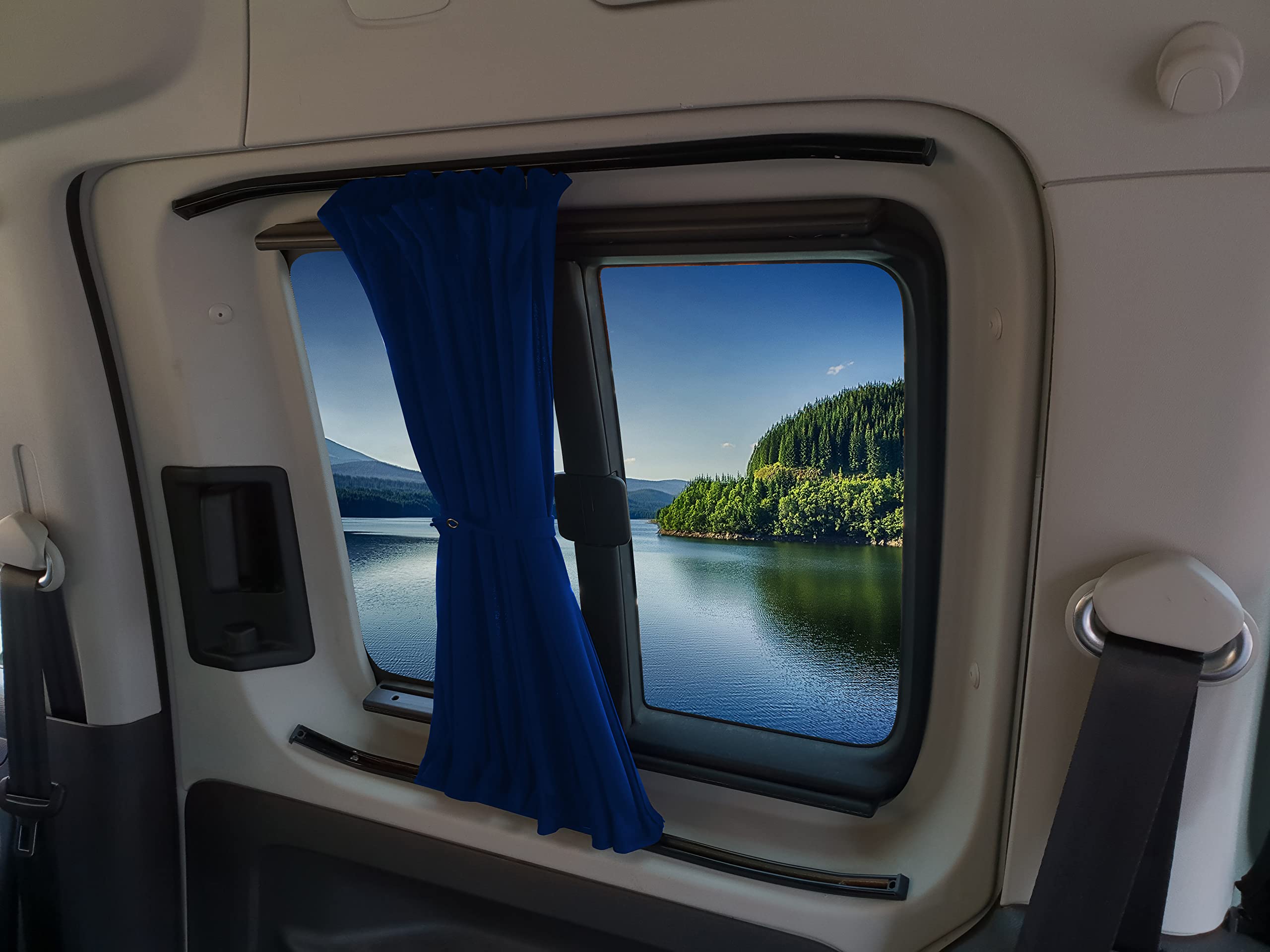 BREMER SITZBEZÜGE Zasłony chroniące przed słońcem, kompatybilne z VW Caddy 3 i 4, krótkie Maxi z tylną klapą 2003 - 2020 w kolorze niebieskim, akcesoria kempingowe, akcesoria do przyczep kempingowych, zestaw zasłon