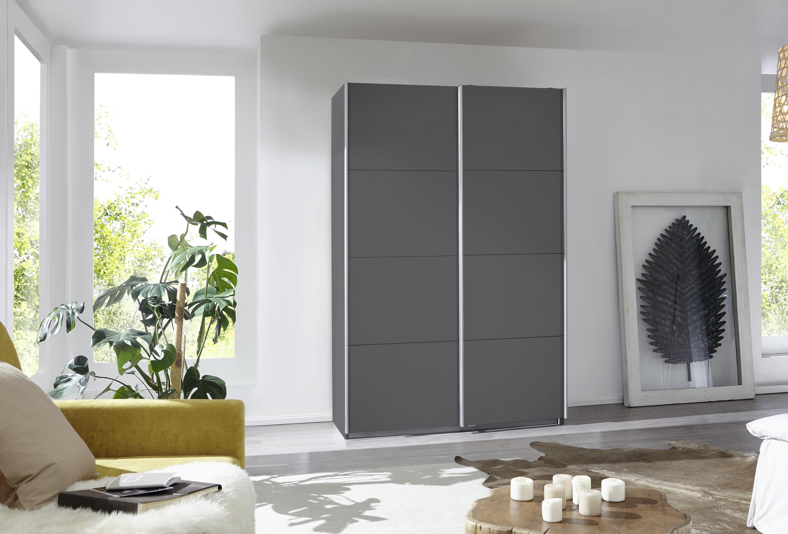 Rauch Möbel Caracas, Schwebetürenschrank, Grau metallic, Breite 136 cm | Kleiderschrank mit Schwebetüren, Schiebetüren, 1-türig, für Schlafzimmer, Kinderzimmer, Wohnzimmer, Gästezimmer, Garderobe