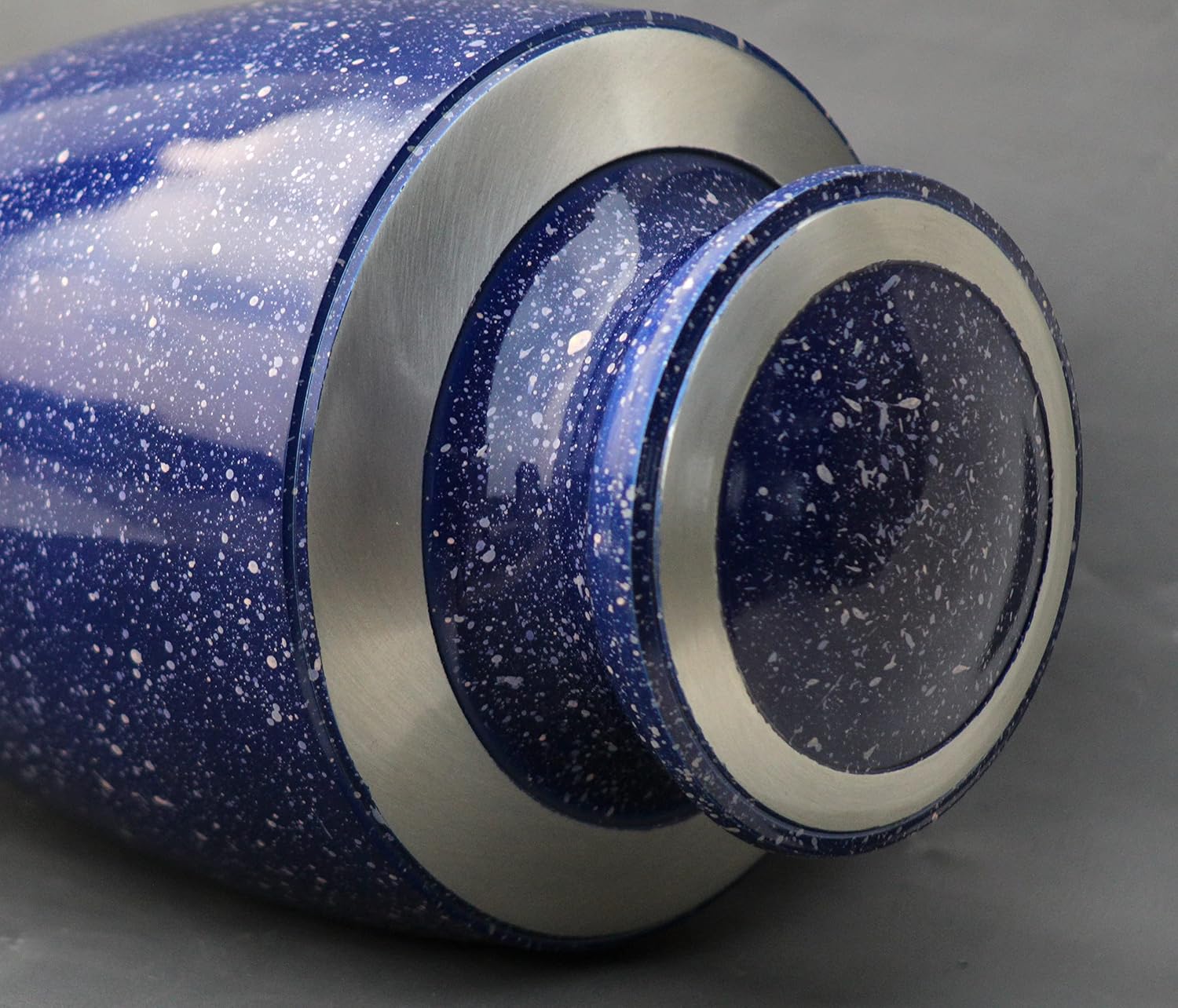Cremation Urn for Human Ashes - Urn for Ashes Large - Personalized Funeral Burial Urn for Ashes Handcrafted - Urn for Dogs Ashes
