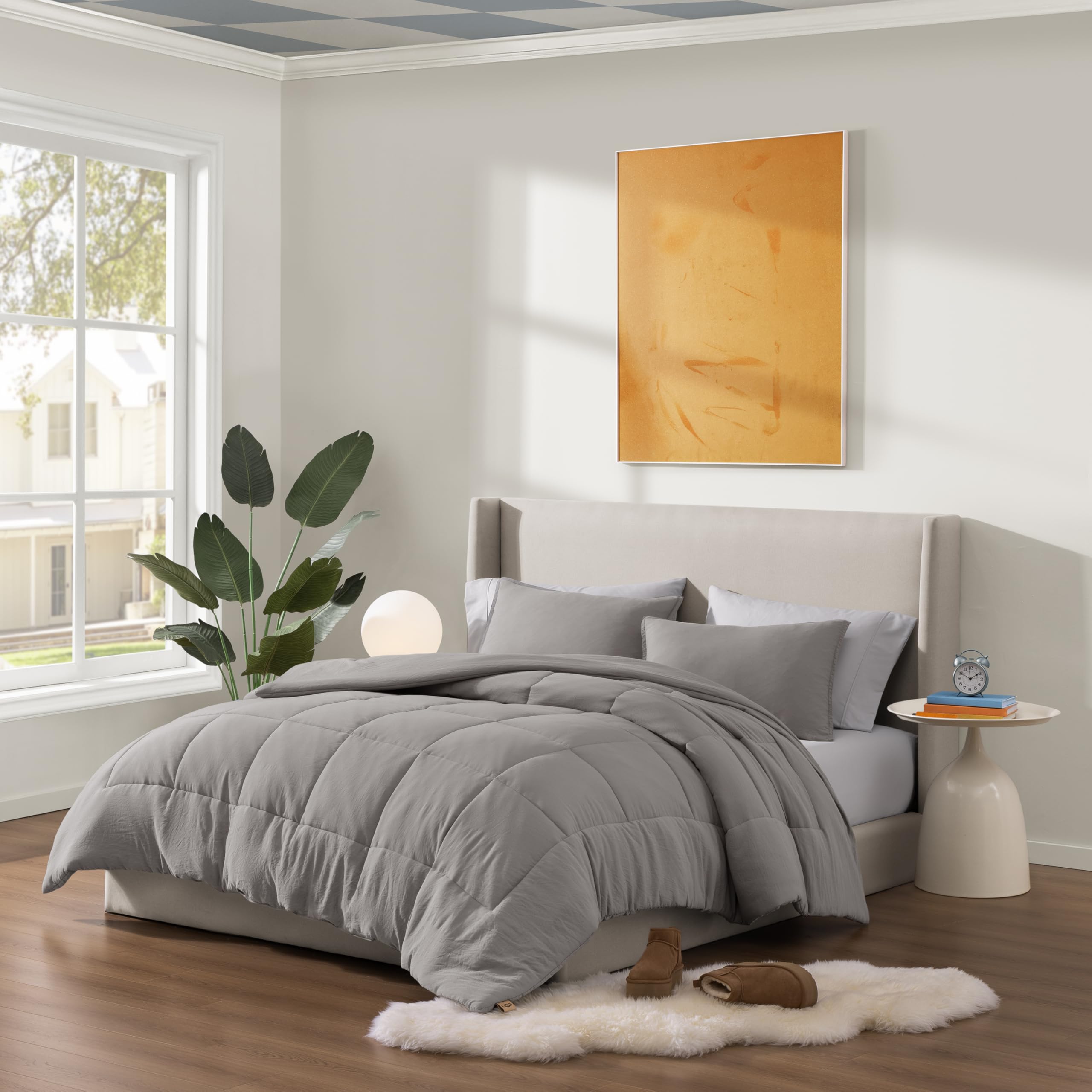 UGG Leonora - Juego de edredón con 2 fundas de almohada, manta ligera de plumón alternativo, reversible, acogedor, cálido, para todas las estaciones, lavable e hipoalergénico, tamaño matrimonial/Queen