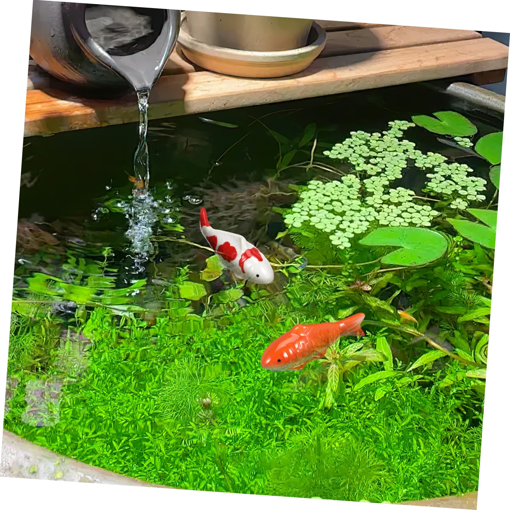 Décoration Aquarium 2 Faux Poissons en Céramique Flottants Orange, Accessoires pour Aquarium Extérieur et Intérieur, Statue de Poisson Flottante Créative et Plusieurs Styles