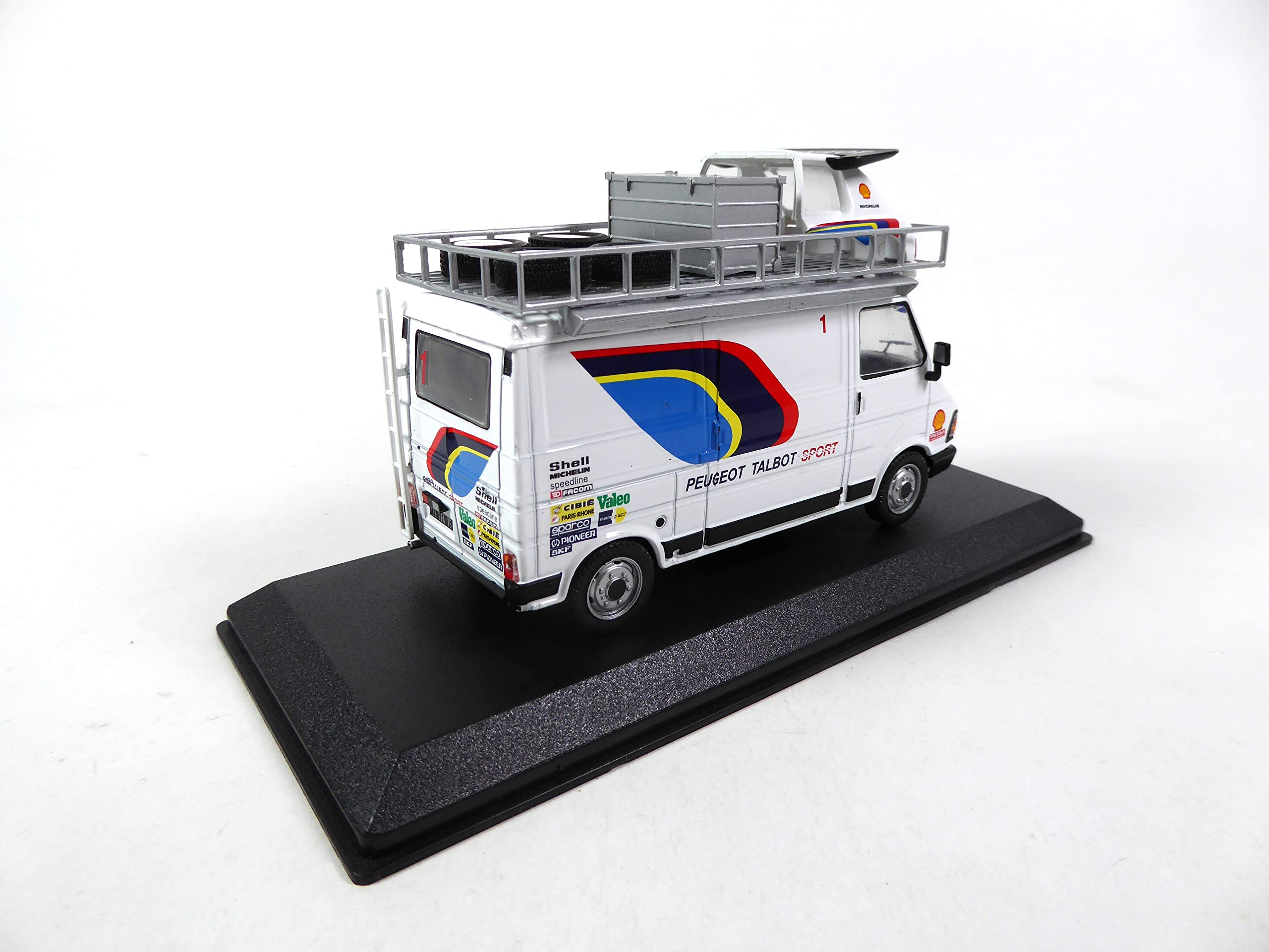 OPO 10 Camion 1/43 Citroen C35 Phase 2 + Coque de Peugeot 205 GTI Turbo 16 sur Le Toit/Team Peugeot Talbot Sport - CMC001