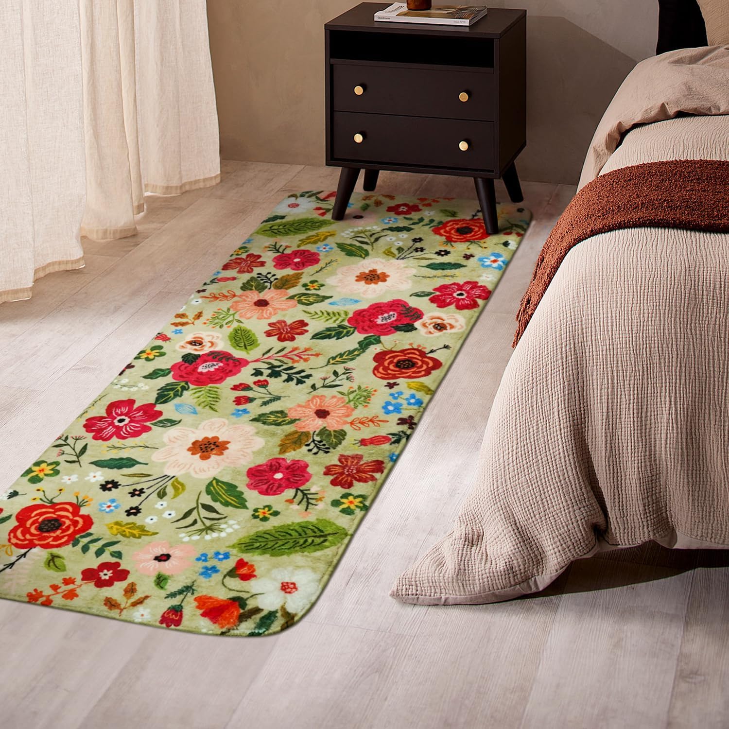 Floral Green Bathroom Rugs Large Long Bath Mat, Washable Bathroom Runner Rugs 24 x 60 Non Slip, Cute Flower Rug for Bathtub Floor