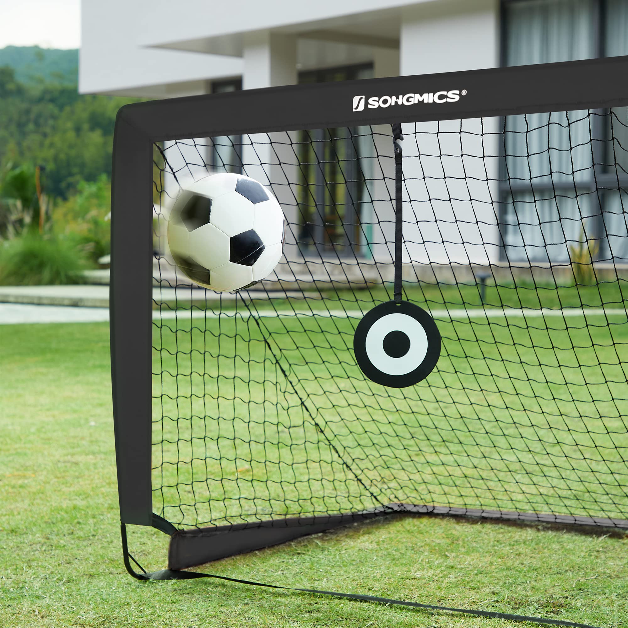 SONGMICS Fußballtor für Kinder, 2er Set, tragbar und faltbar, Garten, Park, Strand, Haltestangen aus Glasfaserstäben
