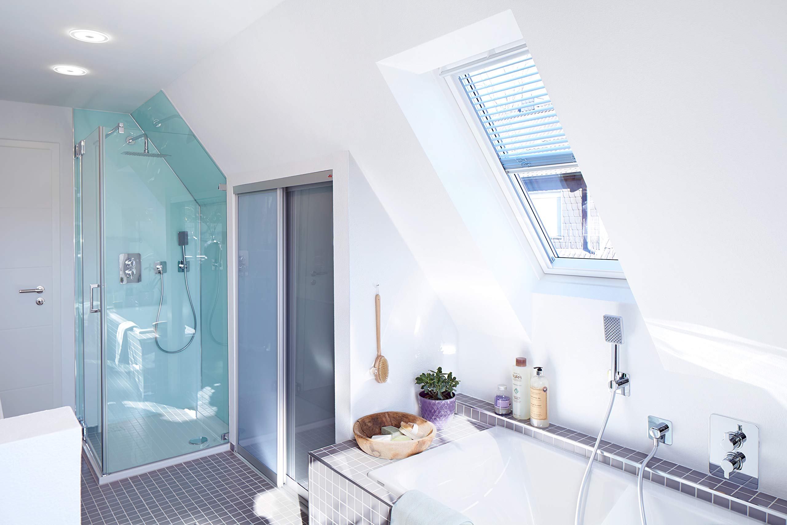 Knauf Duschdicht-Set, Praktisches Abdichtungs-System zur Duschkabine – Sanitär-Dichtung, Flexibel, Rissüberbrückend bis 2 mm, Silikon-Verträglich, für Boden- und Wand-Heizungen, blau, 1 Set, 8009