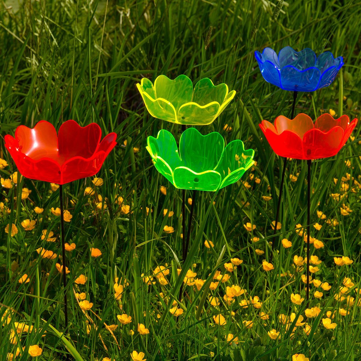 SUNPLAY Sonnenfänger Primel im FARBMIX, 5 Stück zu je 15 cm Durchmesser im Set + 70 cm Schwingstäbe