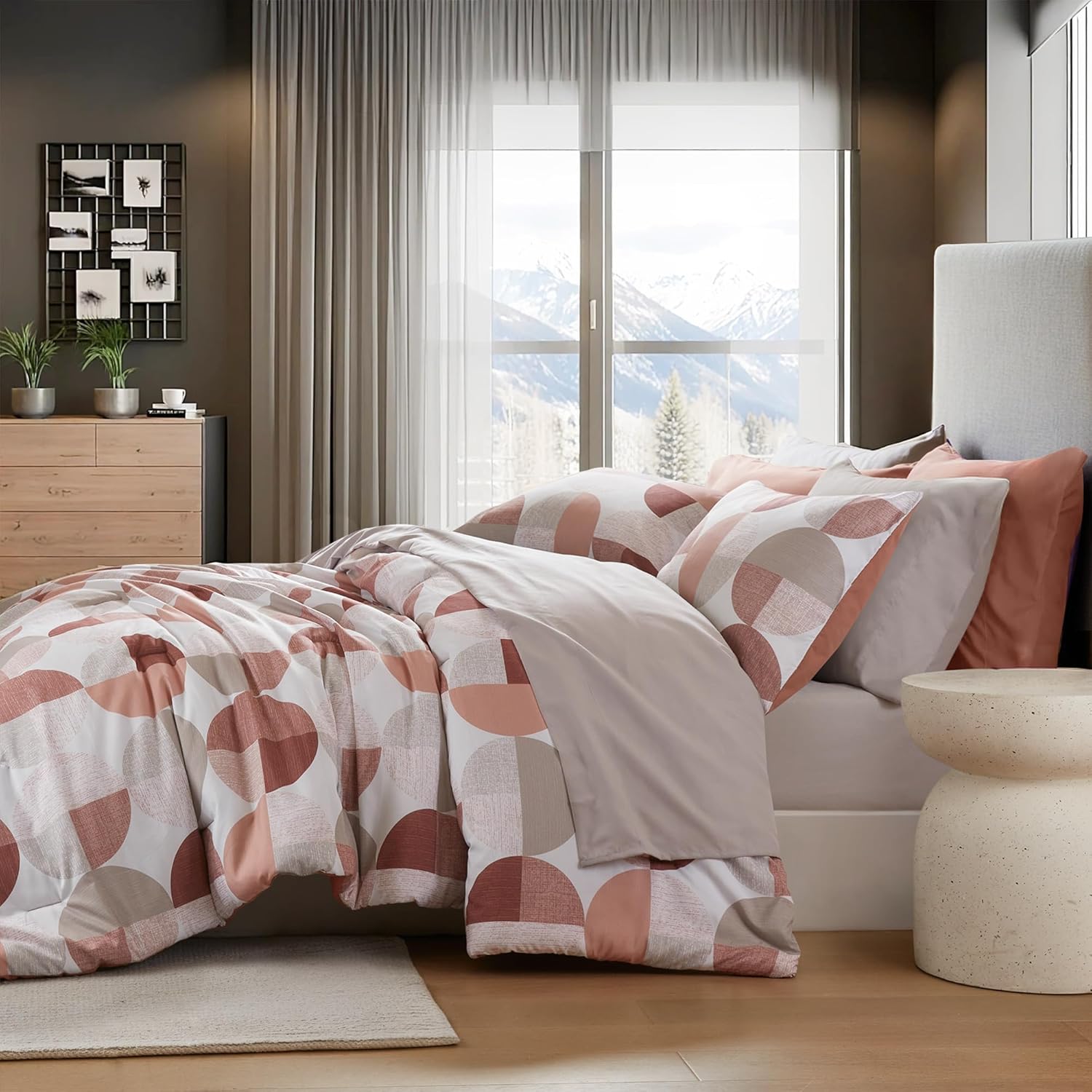 Stylish Three-Tone Printed Queen Size Comforter Set, Bed in a Bag 9-piece Bedding Set, Ultra-Soft Microfiber Comforter and Sheets Set, Warm and Cozy for All Seasons, Terracotta Blush