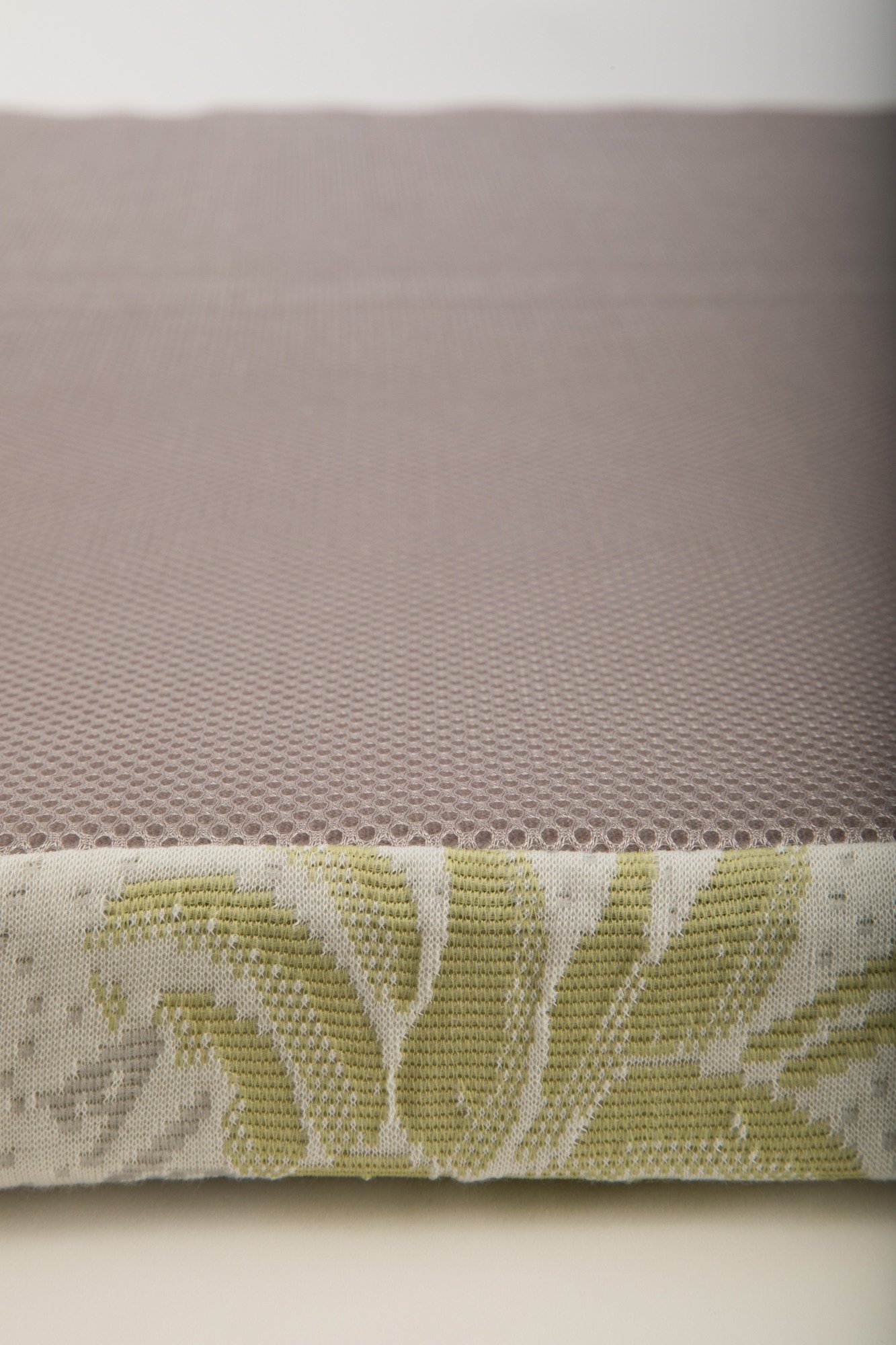 Seasons - Topper Viscoelástico 105 x 190 cm, Altura 6 cm - Topper Colchón Transpirable y Antideslizante - Funda Aloe Vera - Fabricado en España (135x190)