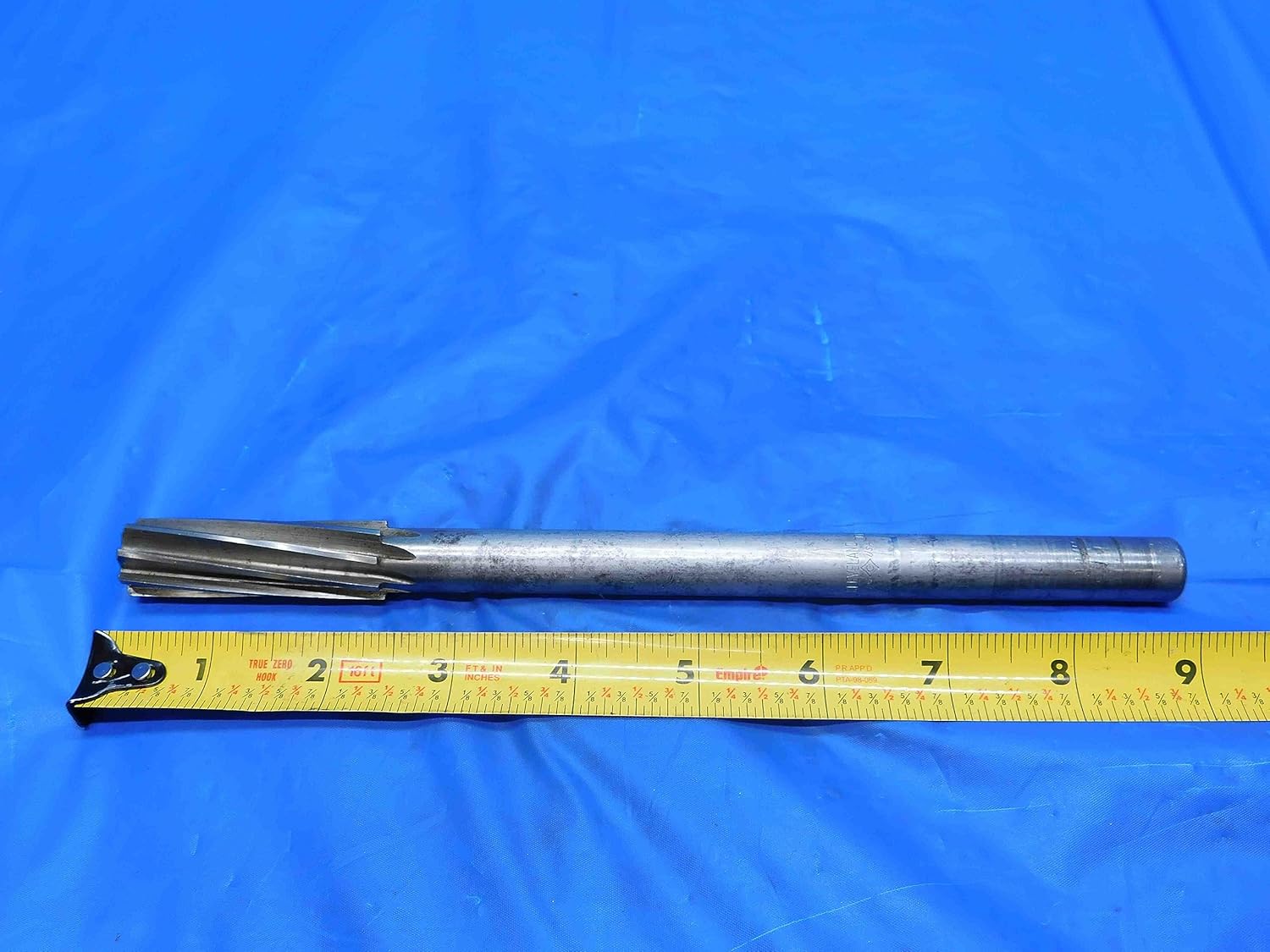 USA Made 11/16 O.D. HSS Chucking Reamer Spiral 8 Flute .6875 ONSIZE USA - RB0168CP2