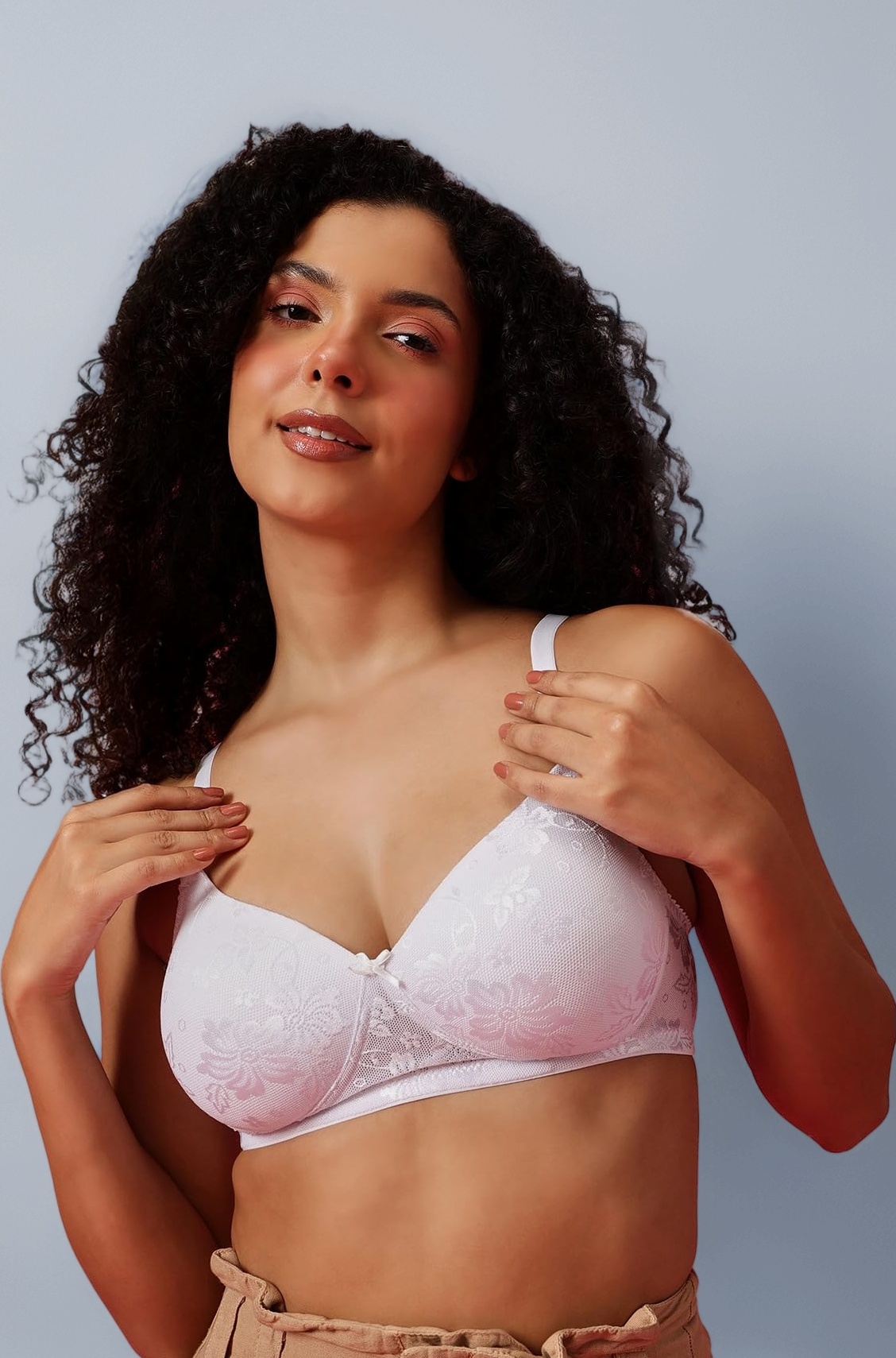 Women Lace Padded Non-Wired Bra