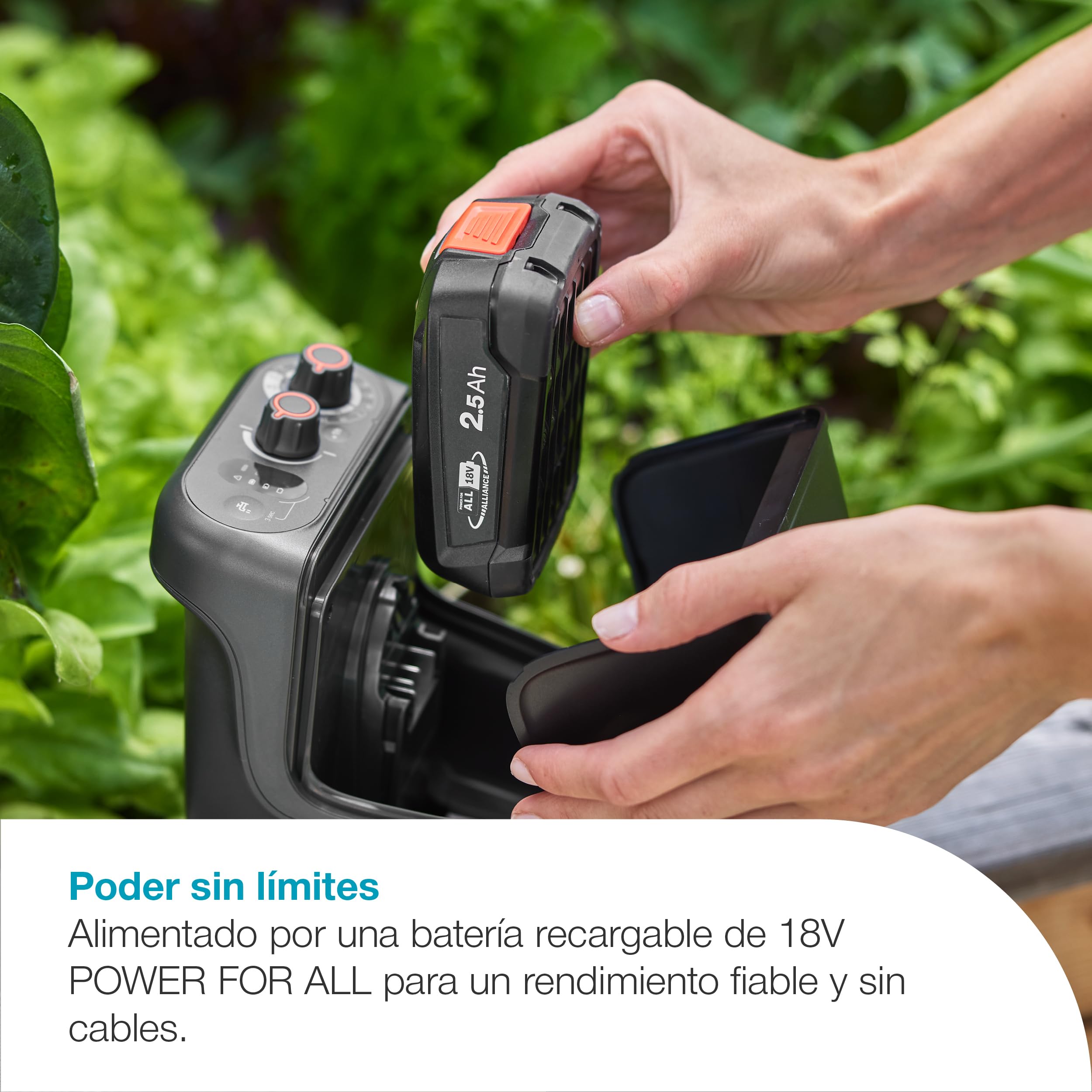 Gardena Bomba de depósito de agua de lluvia con batería 2600 Comfort 18V P4A Solo: Control de riego programado, Función temporizadora, Se adapta a tu depósito de agua, Presión constante (14604-55)