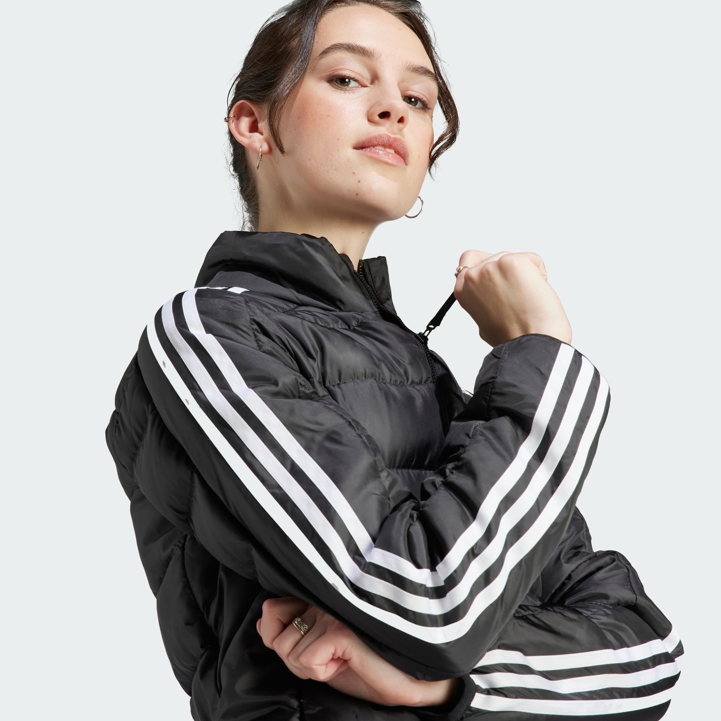 adidas Women Giacca leggera in piuma Essentials con 3 strisce