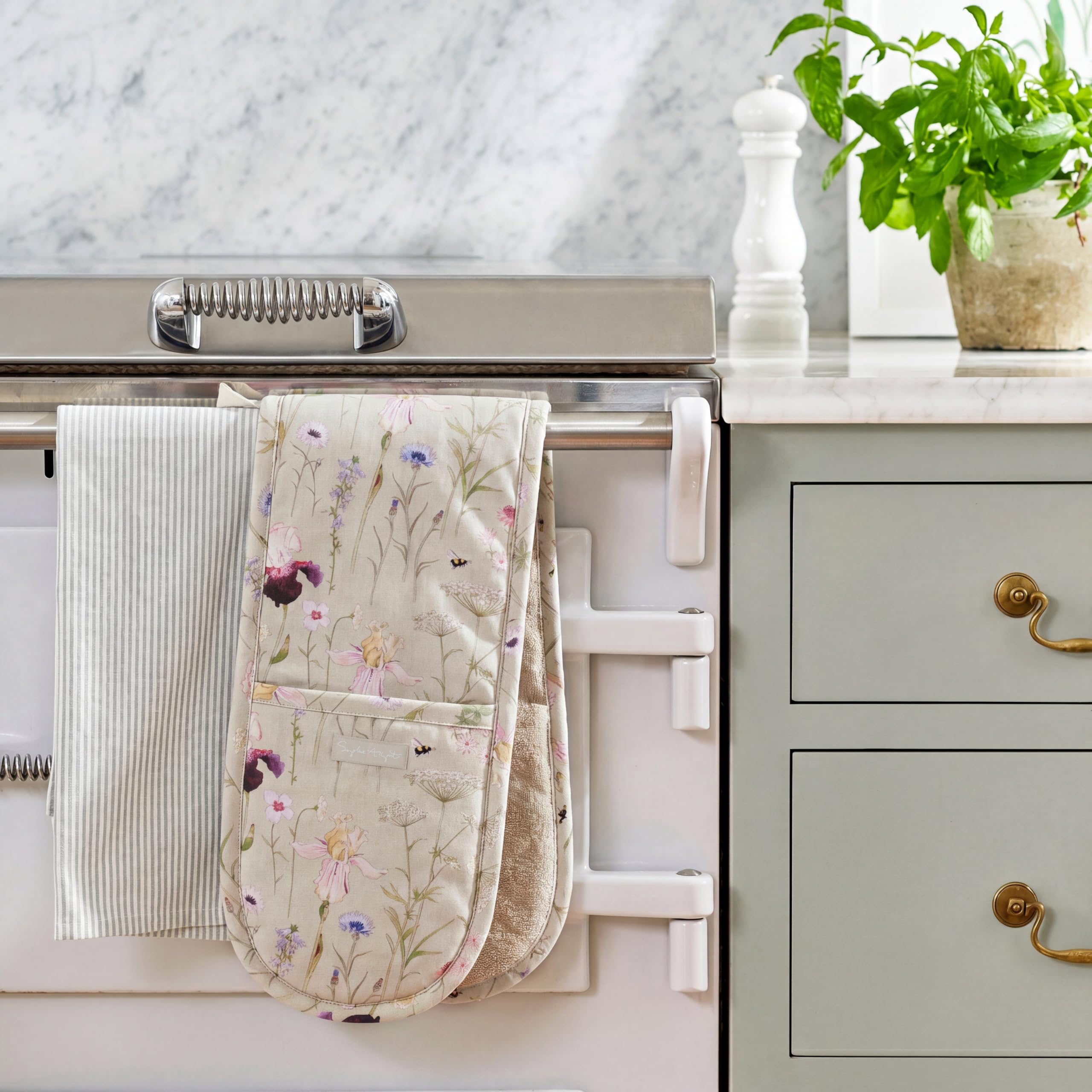 Sophie Allport Garden Floral Double Oven Glove