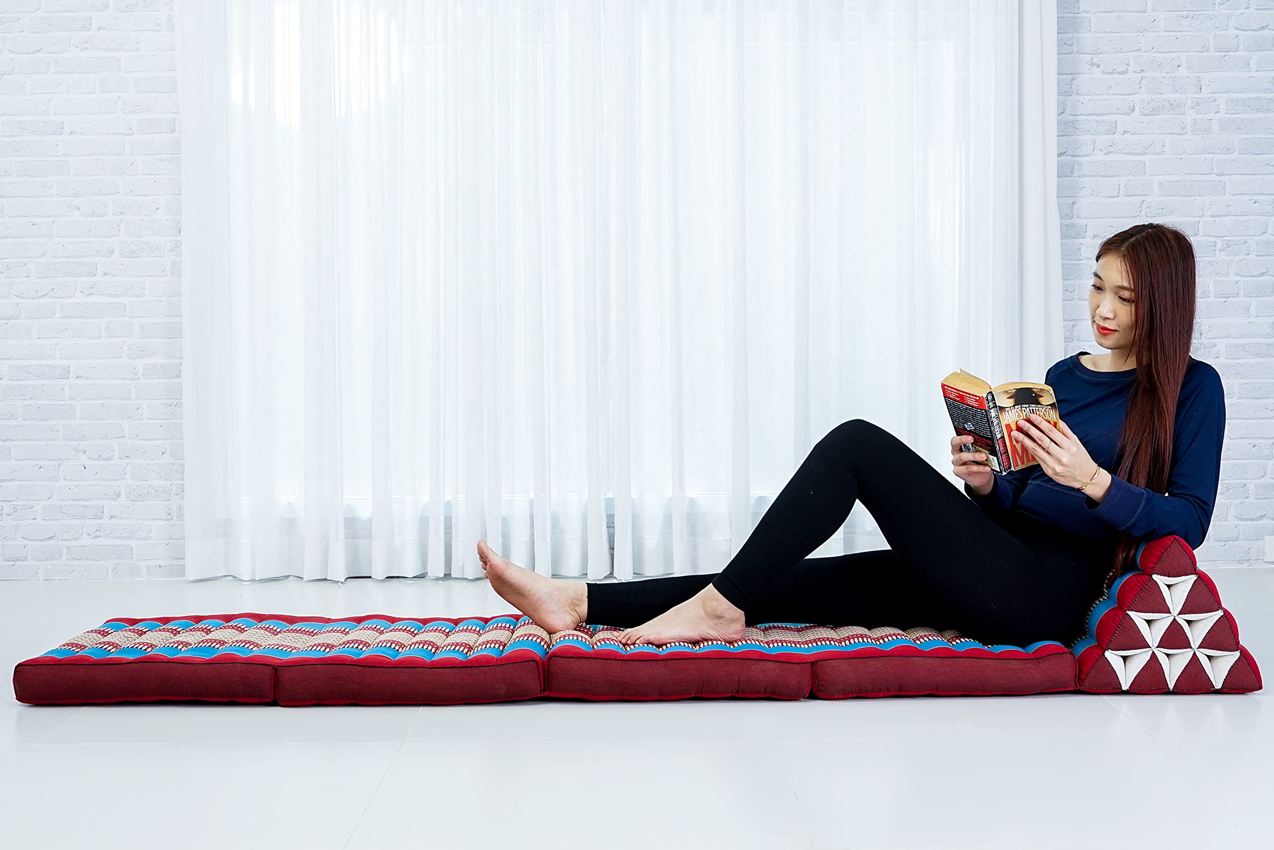 Leewadee 4-Fold Mat with Triangle Cushion – Firm TV Pillow, Foldable Mattress with Cushion Made of Eco-Friendly Kapok, 89 x 20 inches, Blue red