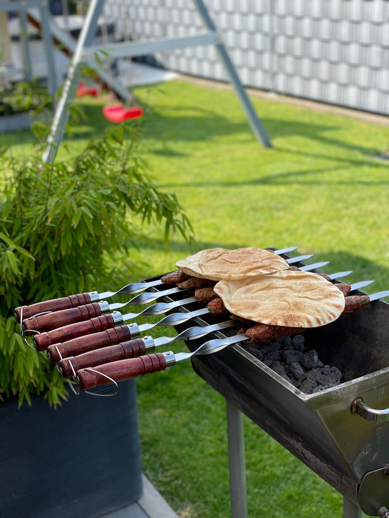 6 Edelstahl Grill-Spiesse mit Holzgriff - 60cm lang / 2cm breit / 2mm Stark - Lula Lulu Kebab Adana Tschelo Köfte