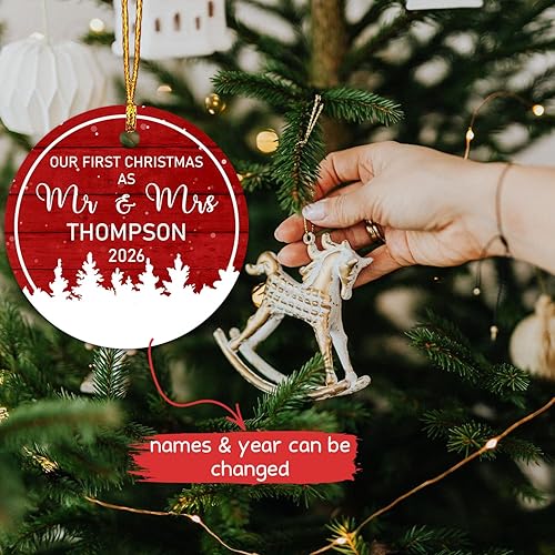 Miniatura 2 de BigTees ORN-BTG1000OR-DS15 - Adorno personalizado para el Sr. y la Sra. Adorno personalizado para el nombre del Sr. y la Sra. Primero como pareja