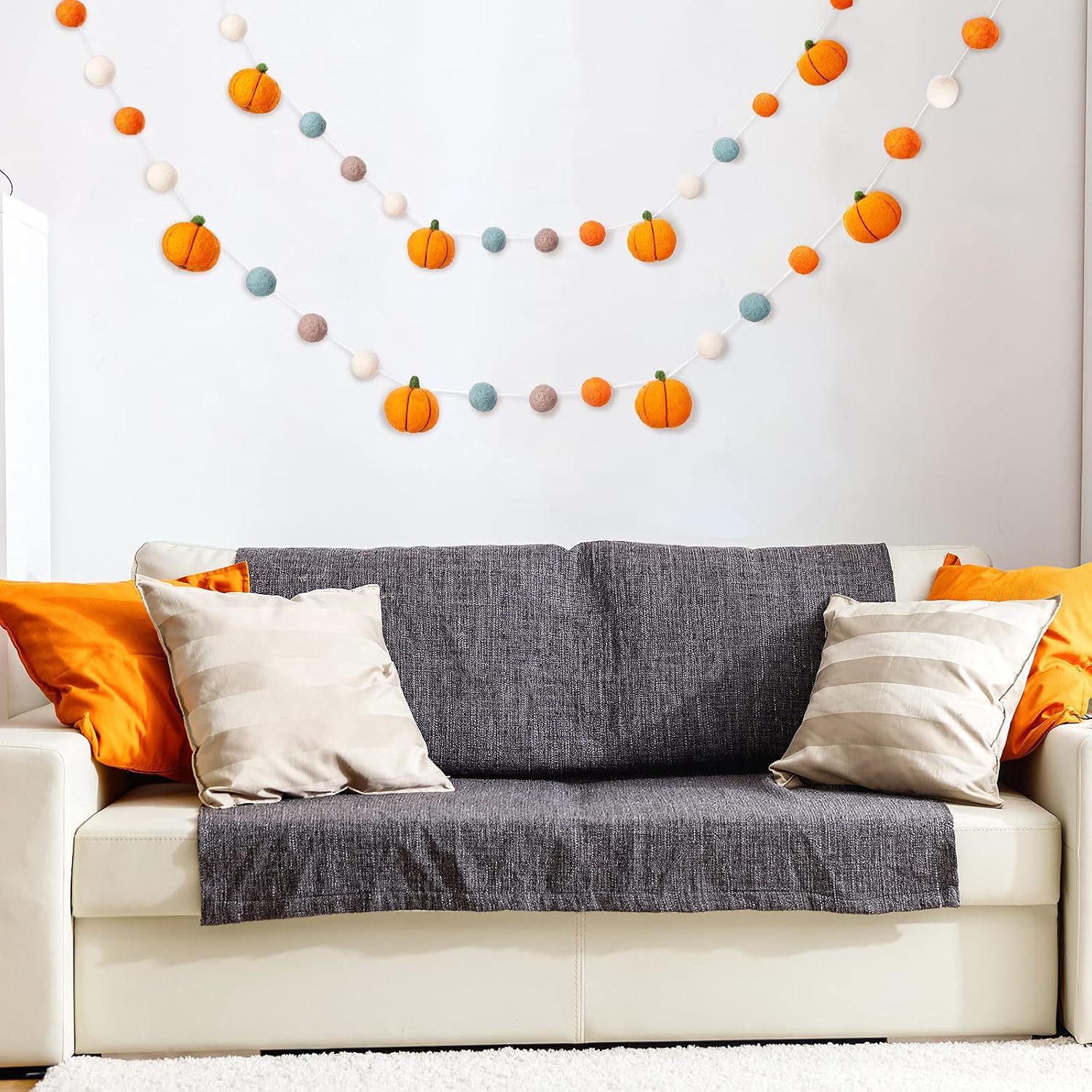 MTLEE 2 Pcs Pumpkin Garland Autumn Thanksgiving Decoration for Home Hanging Felt Pumpkin Garland Fall Felt Ball Banner for Indoor Mantle Wall Decor Boho Classroom Orange Pom Pom Party Favors