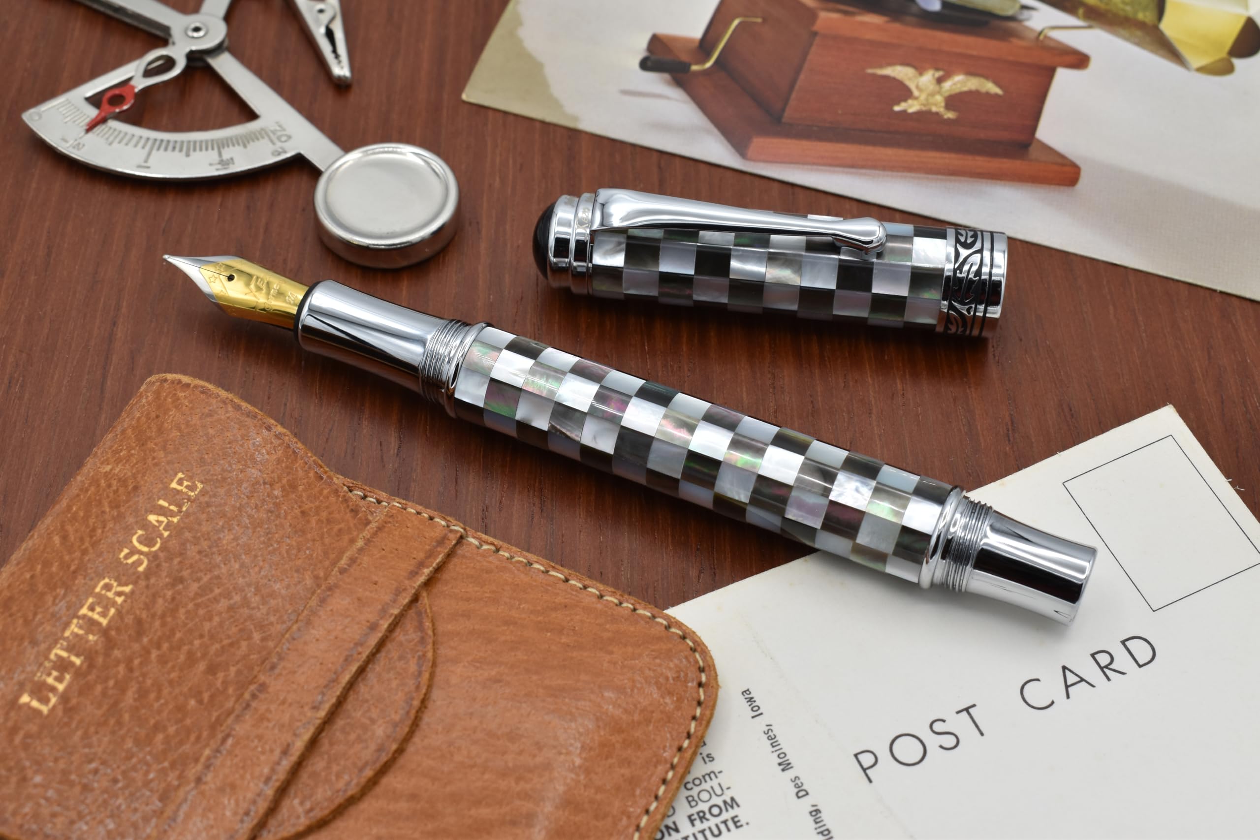 Amazon | Xezo Maestro ジュビリー 万年筆 中学ペン先 市松模様の塩水
