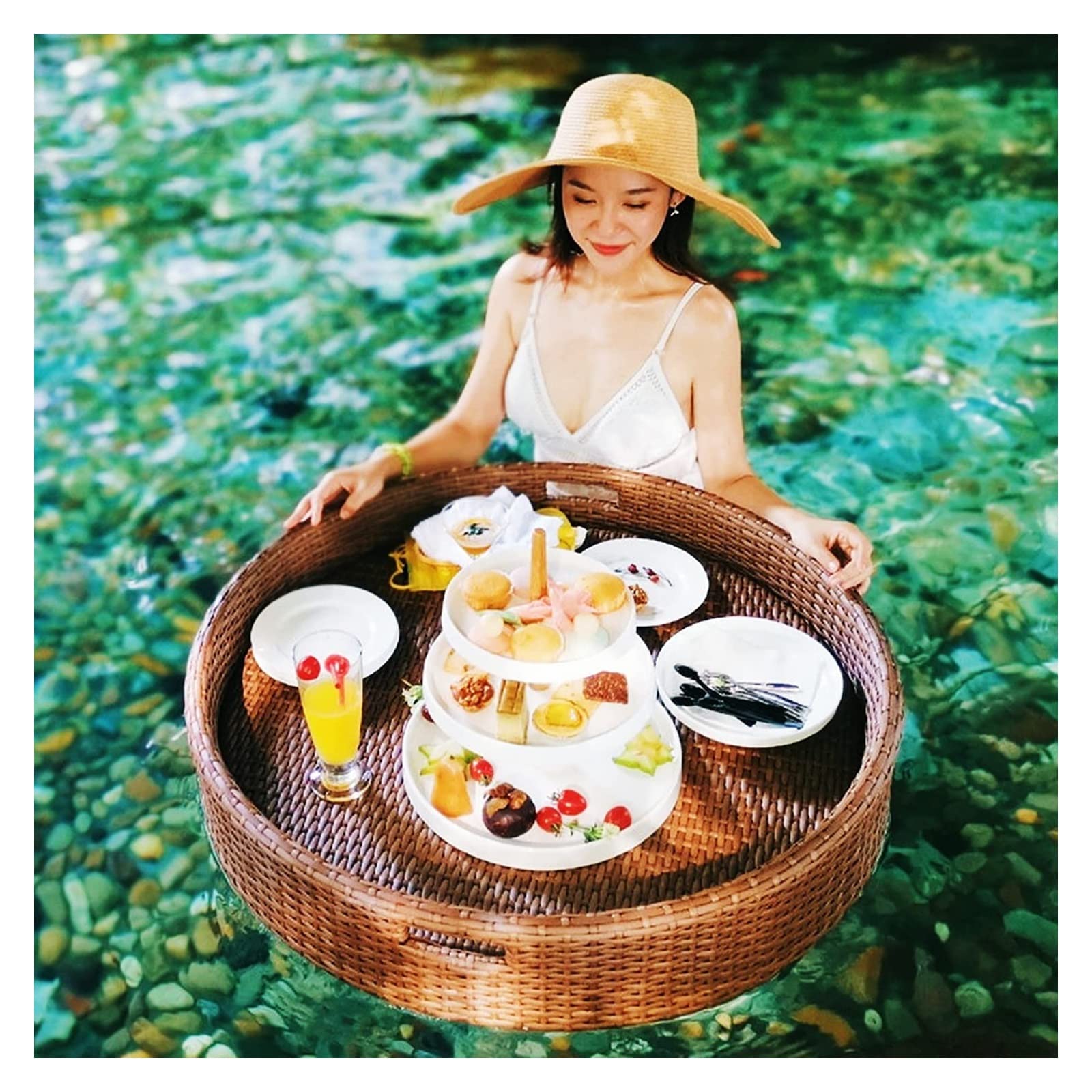 Plateau de Service Flottant de Luxe, Table de Plateau de Piscine, Plateau de Service Flottant de Luxe, Table et Bar, Plateau de Piscine Flottant tissé en rotin, Plateau de Petit-déjeuner flo