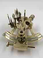 Sextant Nautique En Laiton Massif - Boîte En Bois Incluse - Décoration Maritime - 12x10x5,5 Cm - 330g