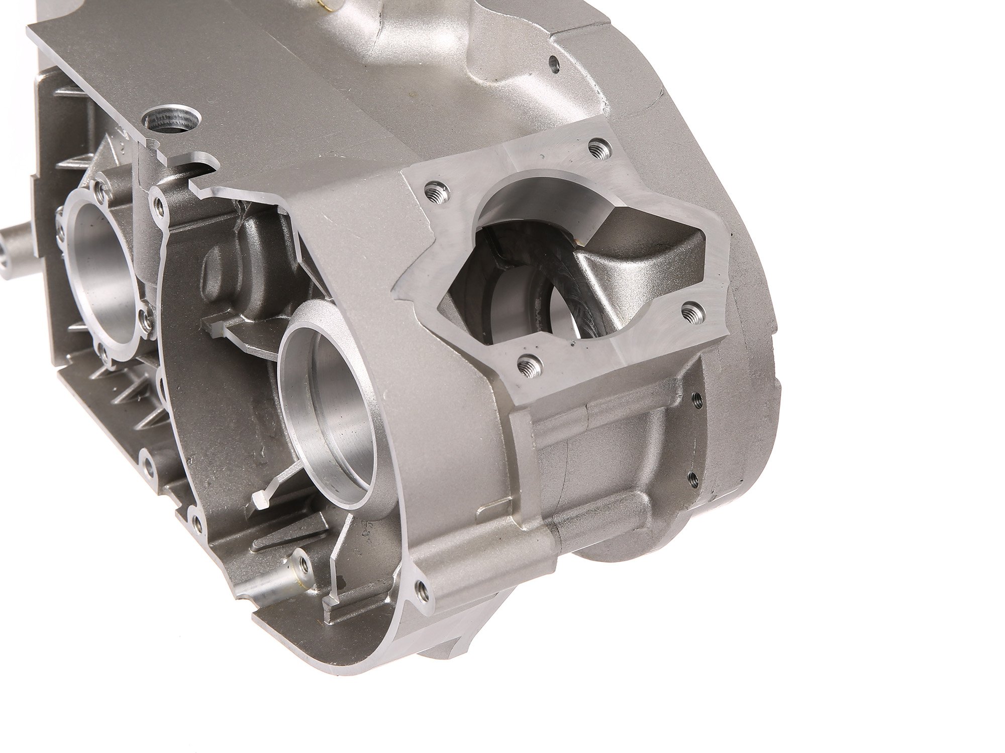 Gehäuse - Motorgehäuse Simson-Motor M541-543 (60km/h) - silbermetallic lackiert - gebohrt auf Ø 46,1 mm für Standard-Zylinder