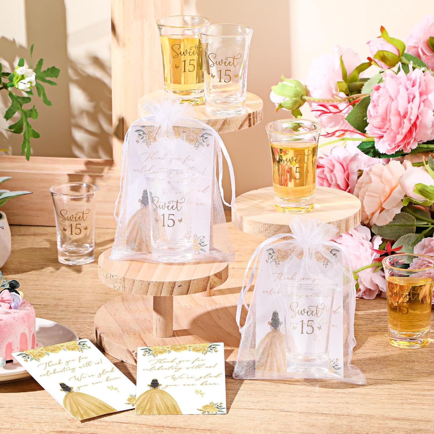 Havawish 50 Sets Quinceanera Party Favors for Guests Golden Sweet 15 Acrylic Clear Shot Glasses with Thank You Cards Organza Bags Quinceanera 15th Birthday Party Favors