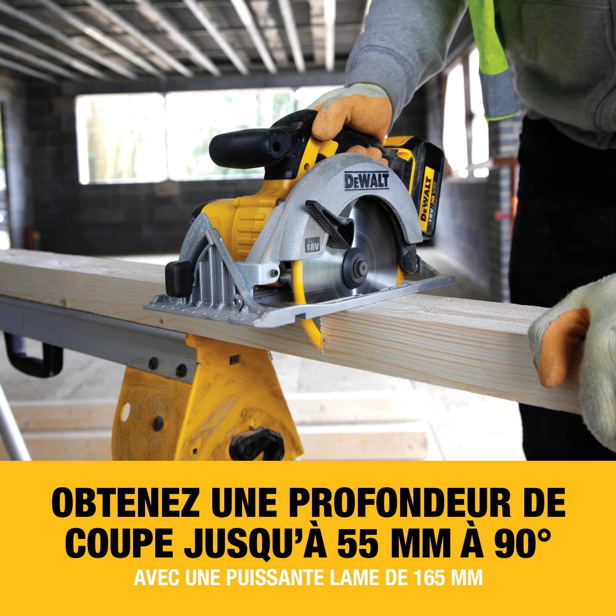 DEWALT - Scie circulaire 18V sans fil avec coffret TSTAK - 3700 trs/min - lame carbure 24 dents 165 mm - inclinaison de lame 50° - profondeur de coupe Max à 90° de 55 mm - DCS391NT- XJ