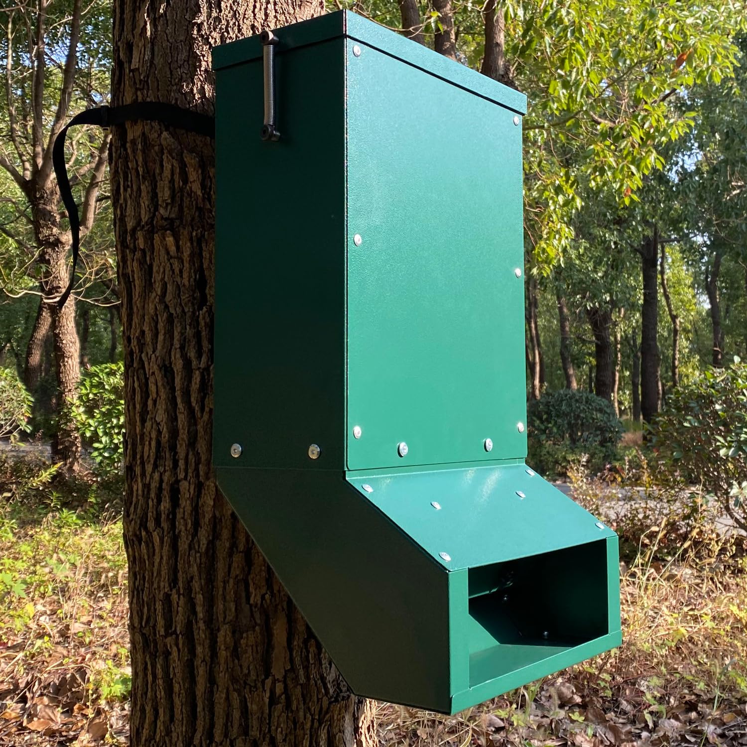 Heavy Duty Deer Feeder Box, Tree Protein Feeder, Gravity Deer Feeder Automatic Dispenser Feeds Protein and Corn, Wildlife Feeder, Green