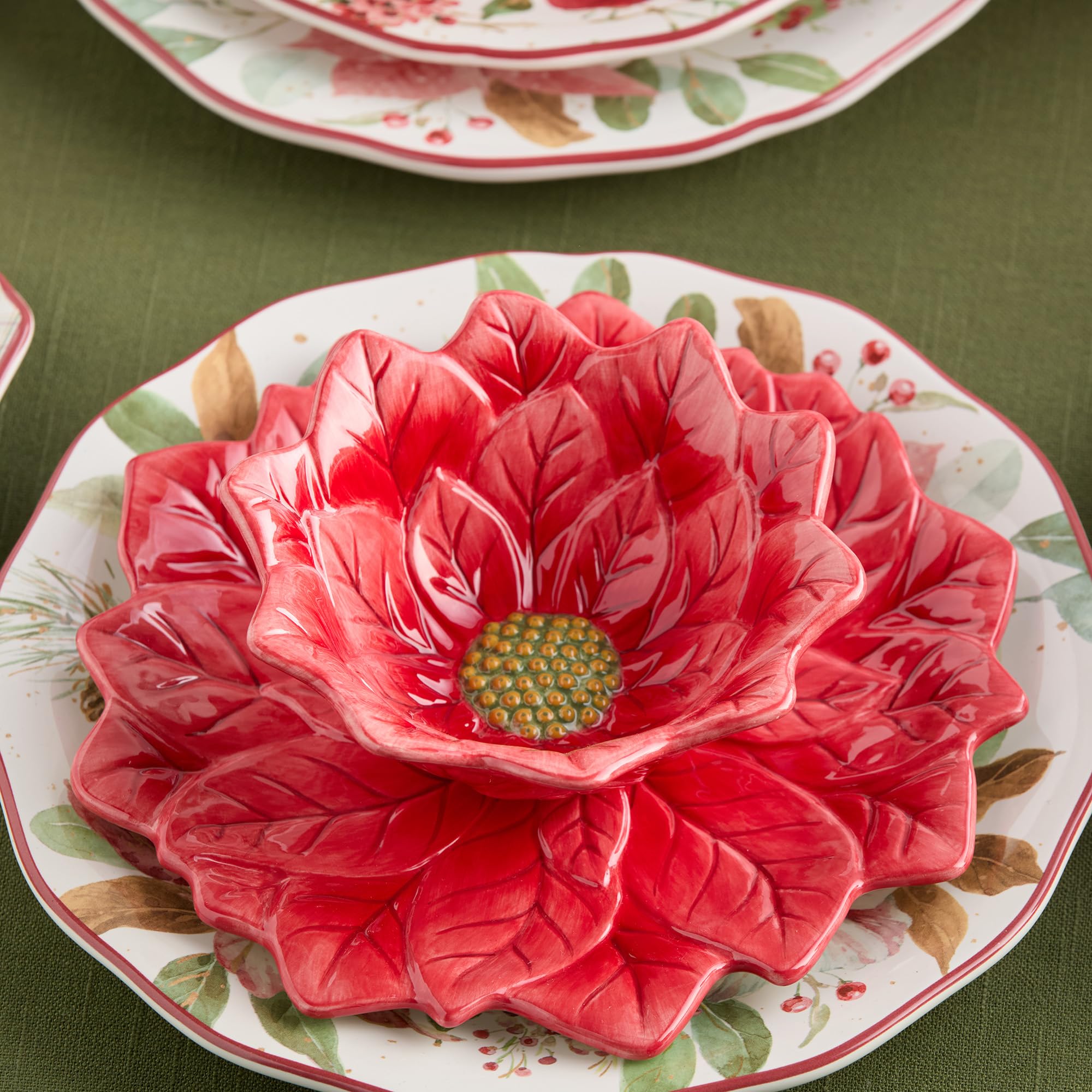 Amazon.com: Winter Blooms Poinsettia Ice Cream Bowls – Set of 4