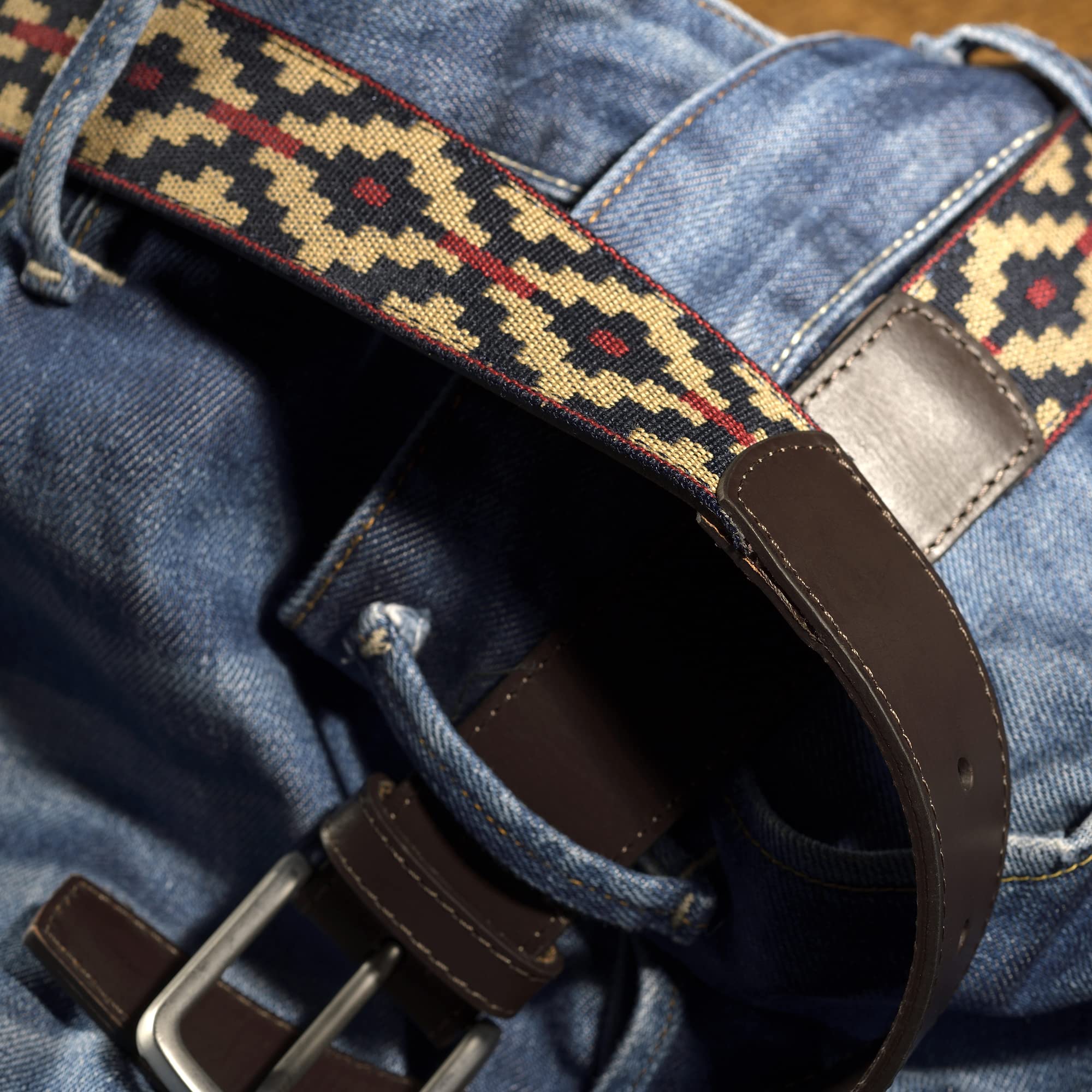 FABRIC-2 - Ledergürtel, mit passendem Leder- und Fadenarmband. Bestickter Gürtel auf Leder, für Männer und Frauen. Gürtel