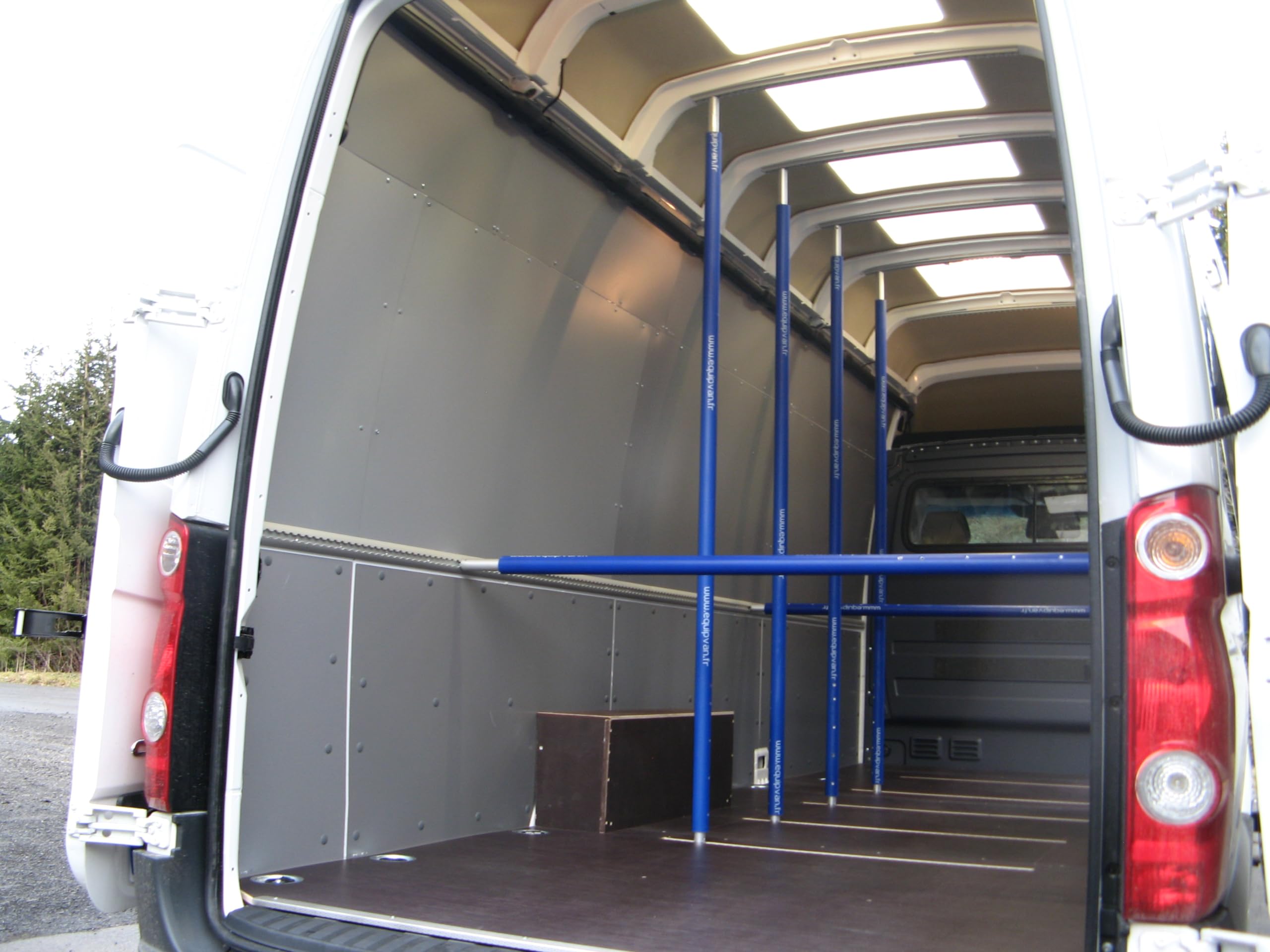 Kit Complet 4 Barres d’arrimage télescopique avec Rails