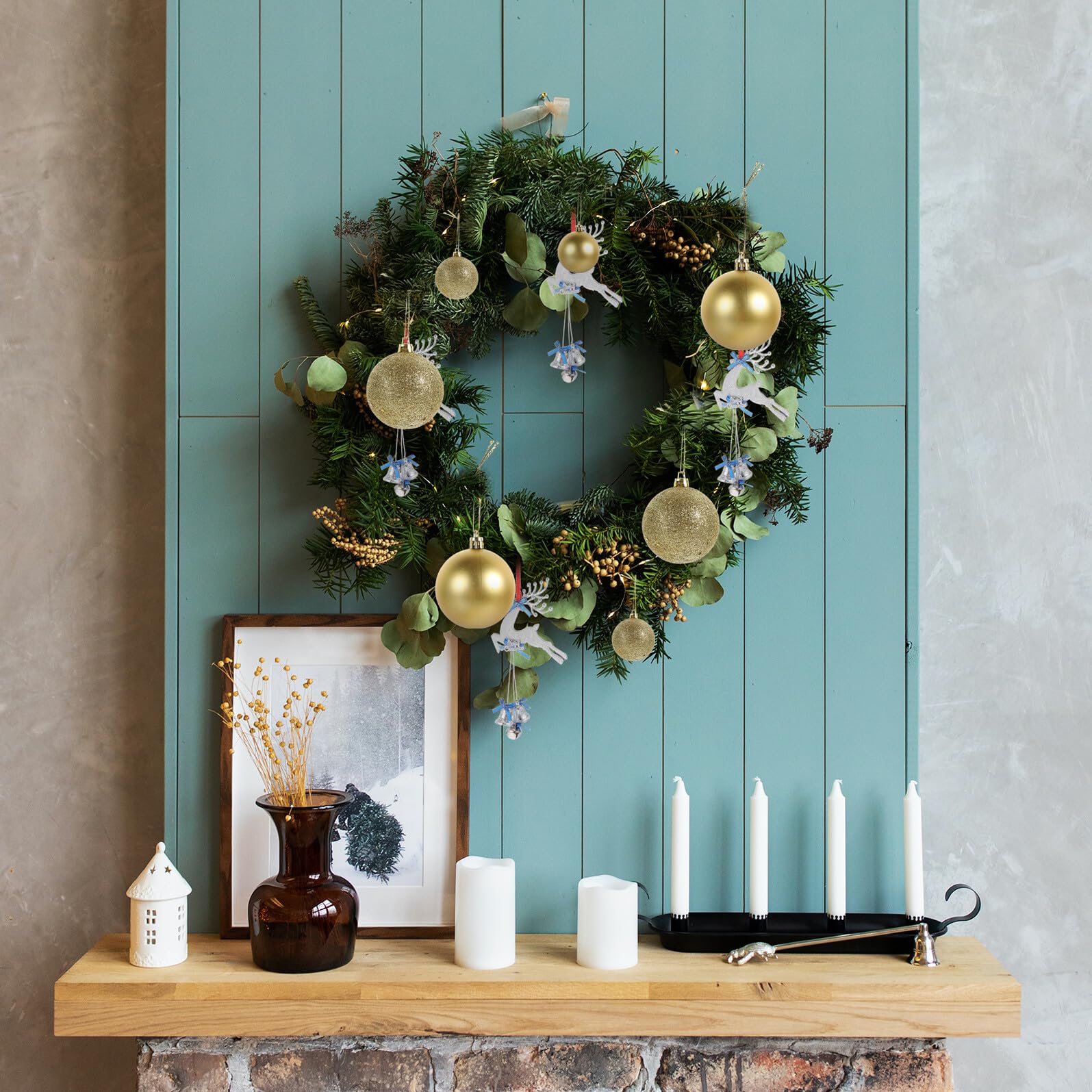 SEWACC Bolas Navideñas Doradas y Obsequio en Fiestas Navideñas Caja de 100 de Plástico y Cuerda, Ideales para Ambientación para Adorno de Árbol de Navidad Colgantes